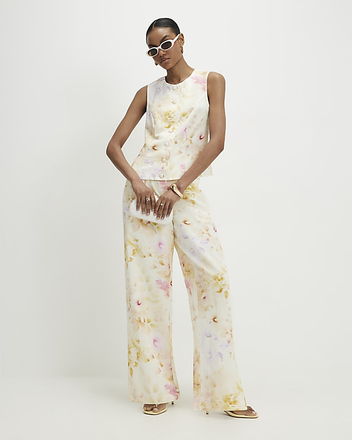 Cream Linen Blend Scallop Trim Waistcoat | River Island UK & IE