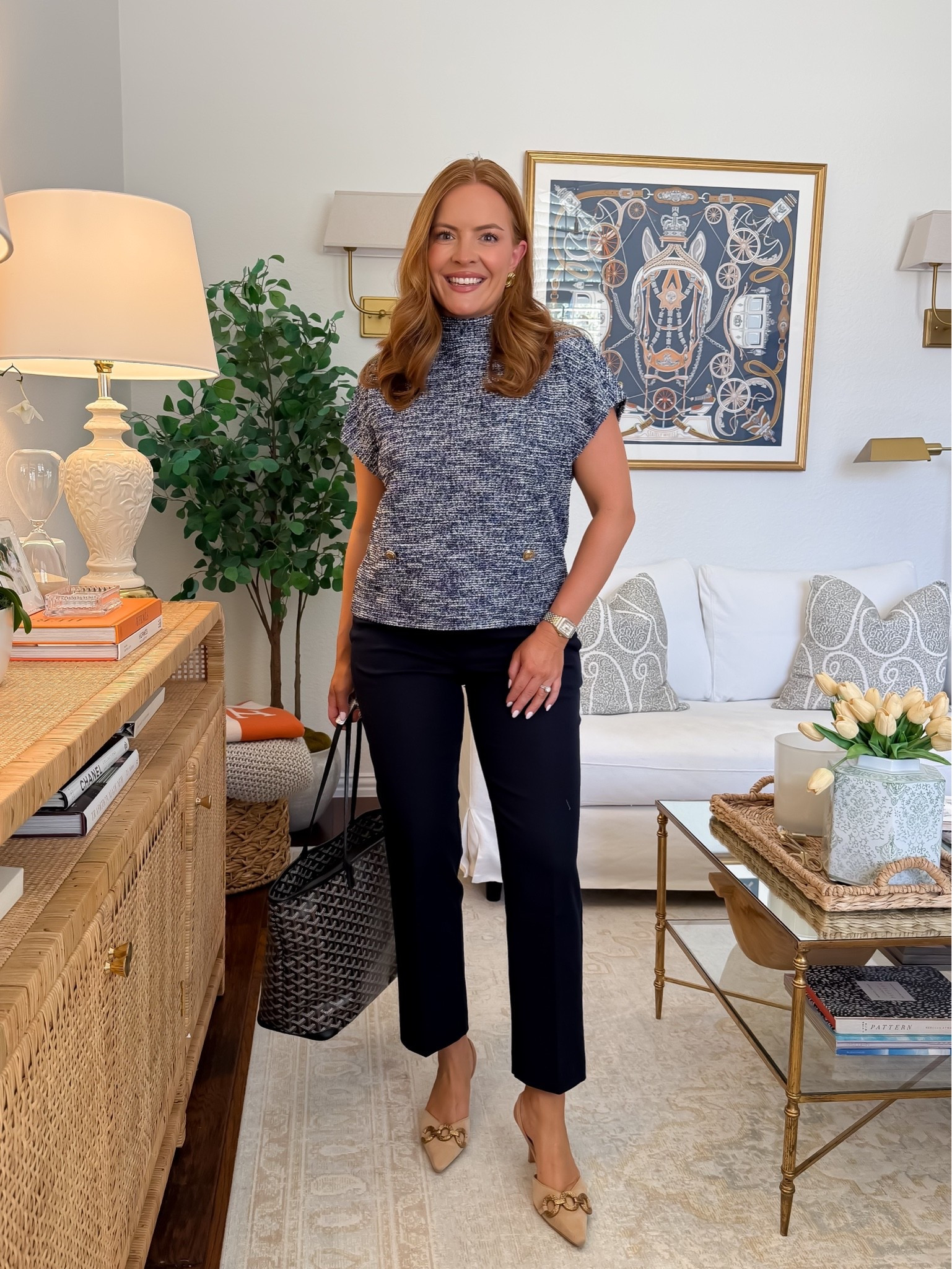 The kind of work outfit that makes you look instantly polished 🙌 This Ann Taylor tweed top does all the work for you—no tucking, layering or complicated styling required. Pair it with classic work pants and you have an easy office outfit you can repeat all fall.

Ann Taylor is 30% off right now!

#AnnTaylor #Workwear #FallWorkwear #OfficeOutfit #WorkStyle