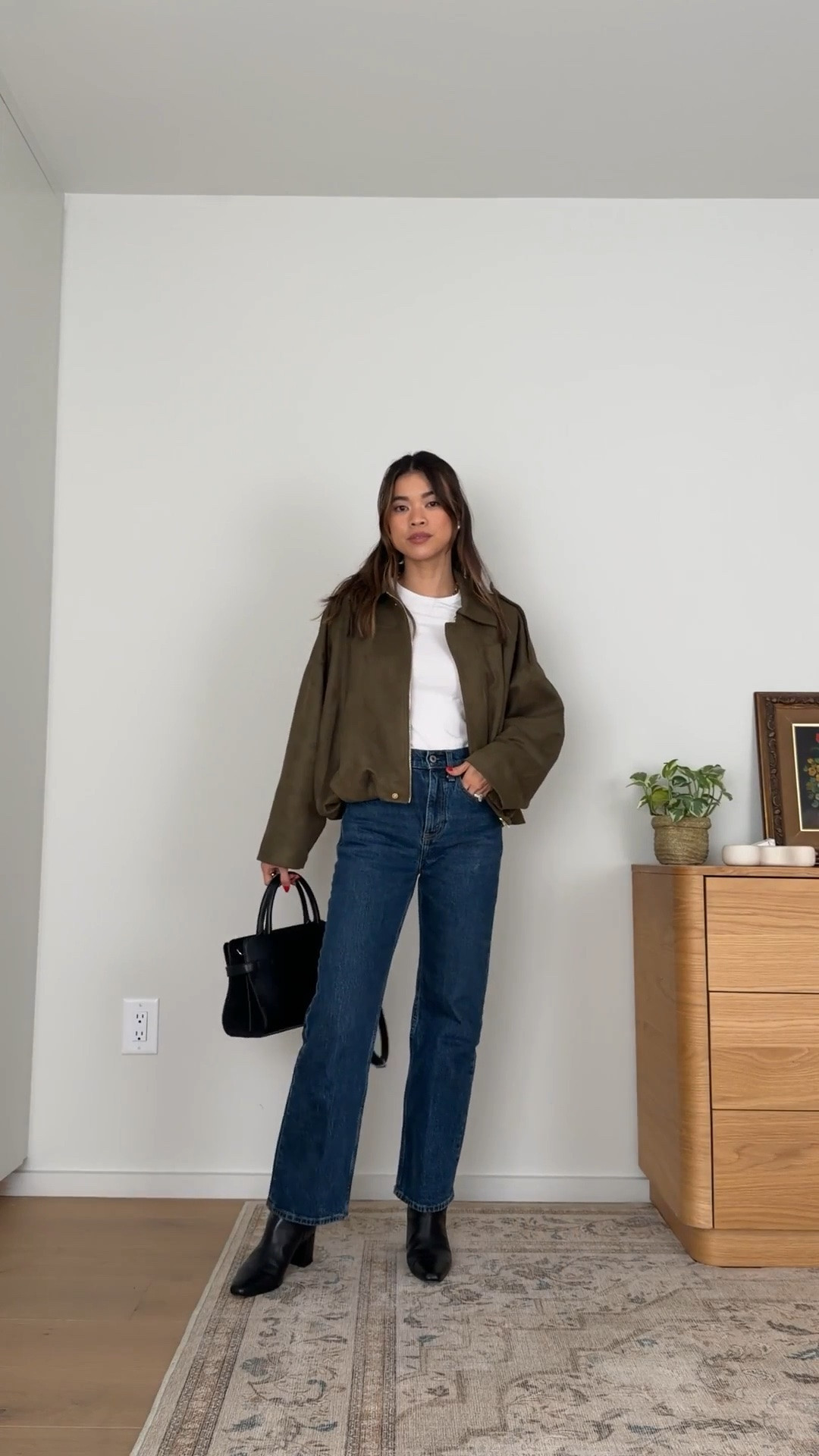 The perfect fall denim from @abercrombie!

Sizing info: 
-Amazon Womens Faux Suede Bomber Jacket Oversized Long Sleeve Cropped Coat (Size XS in Green) 
-Aritzia Home Stretch Tee (Size XS in White) 
-Abercrombie High Rise 90s Relaxed Jeans (Size 23 Extra short in Dark Wash) 

Amazon jacket, affordable fall jacket, fall jacket, suede jacket, bomber jacket, green jacket, fall coat, Aritzia jacket dupe, petite fashion, get dressed with me, outfit inspiration, ootd, nashville outfit, Nashville influencer, petite style, vacation style, casual outfits, mom style, petite pants, fall outfits, fall outfit info, fall pants, fall outfit idea, fall top, fall sweater, fall shoes, fall denim, fall boots, ankle boots

#LTKootd #LTKSeasonal #LTKPetite