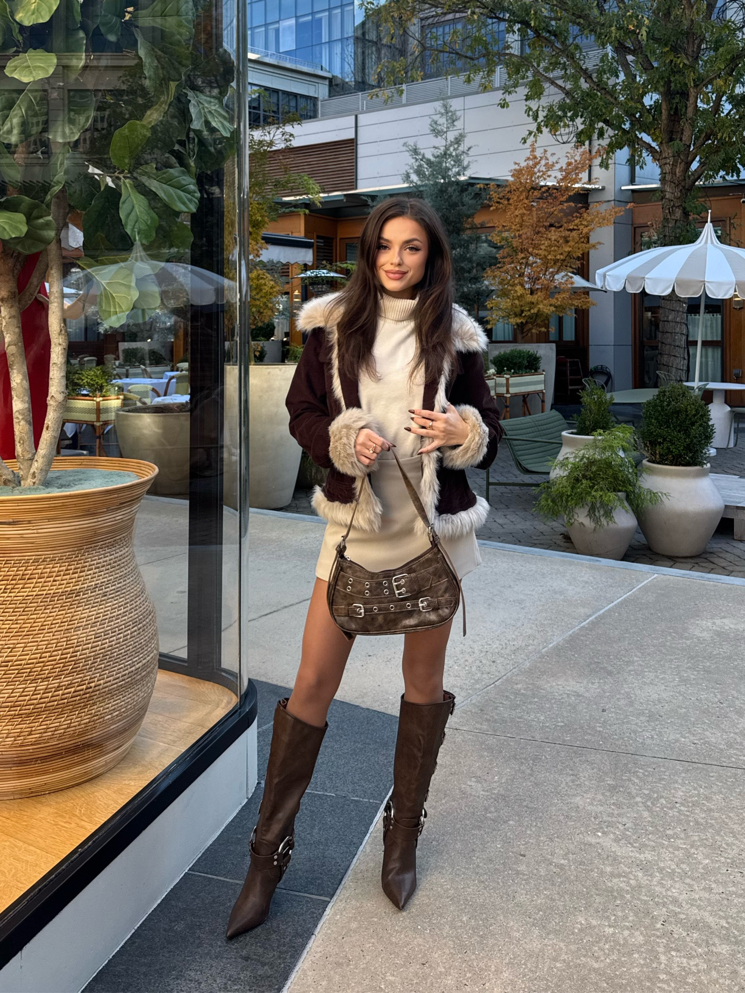 Perfect brown fall/winter outfit 🤎 coat is my mom’s from the 80s so I linked similar styles! Everything else is linked + alternatives ✨

#LTKSeasonal #LTKsalealert #LTKstyletip