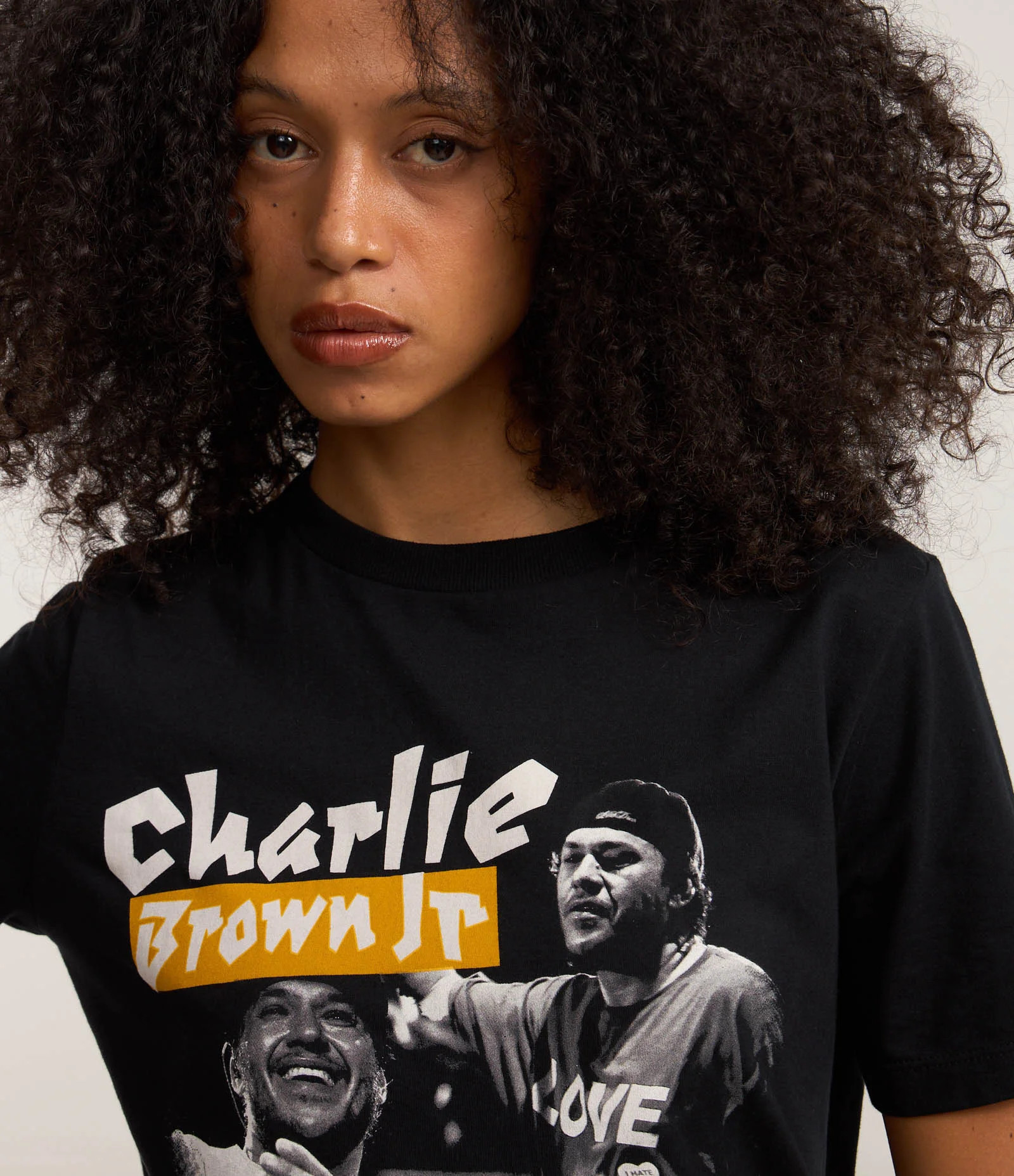 Camiseta Alongada em Algodão com Estampa CBJR Frente e Costas Preto - Lojas Renner | Renner (BR)