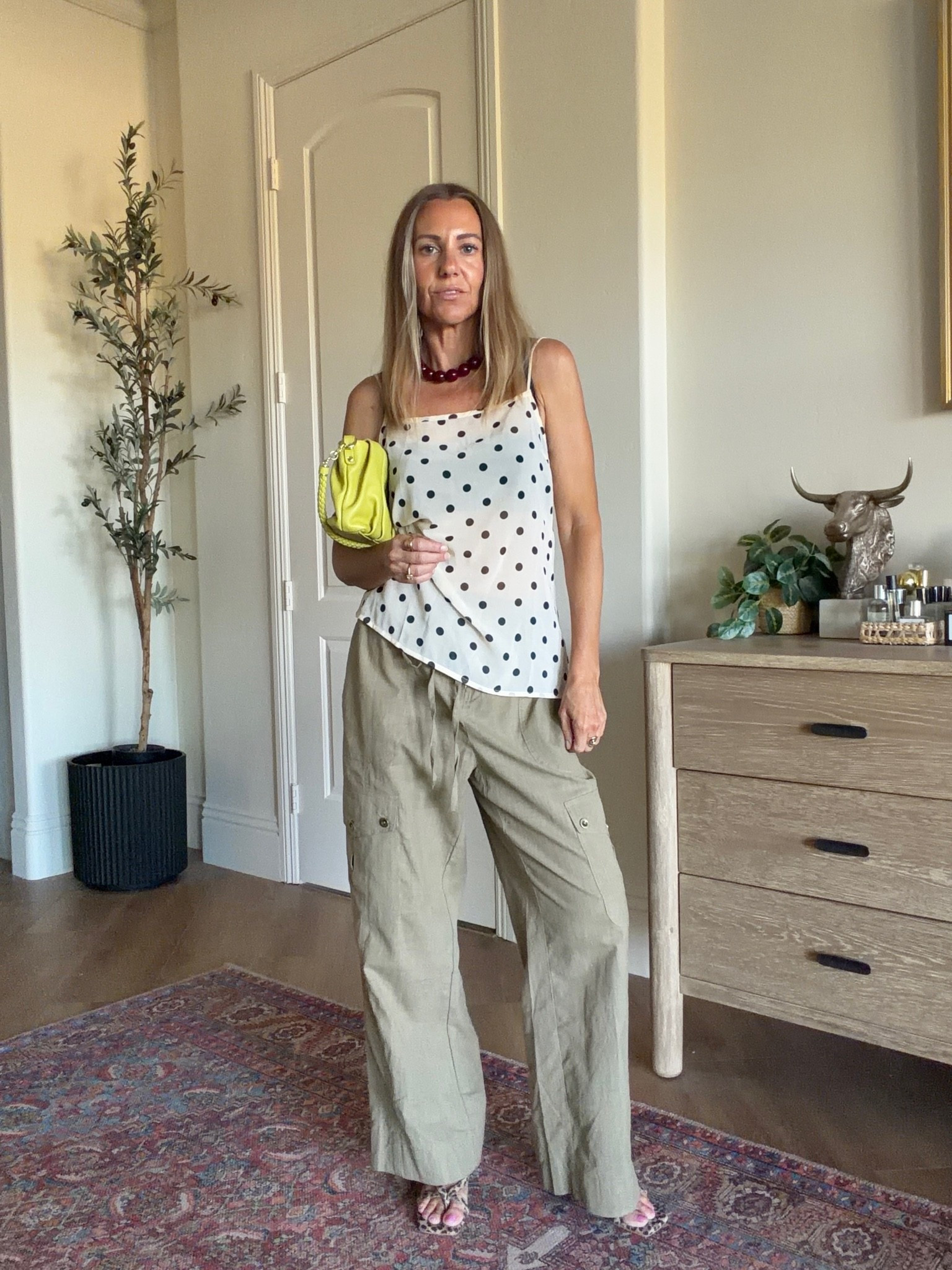 Trending look. Love these pants + the polka dot combo

#LTKgrwm #LTKootd