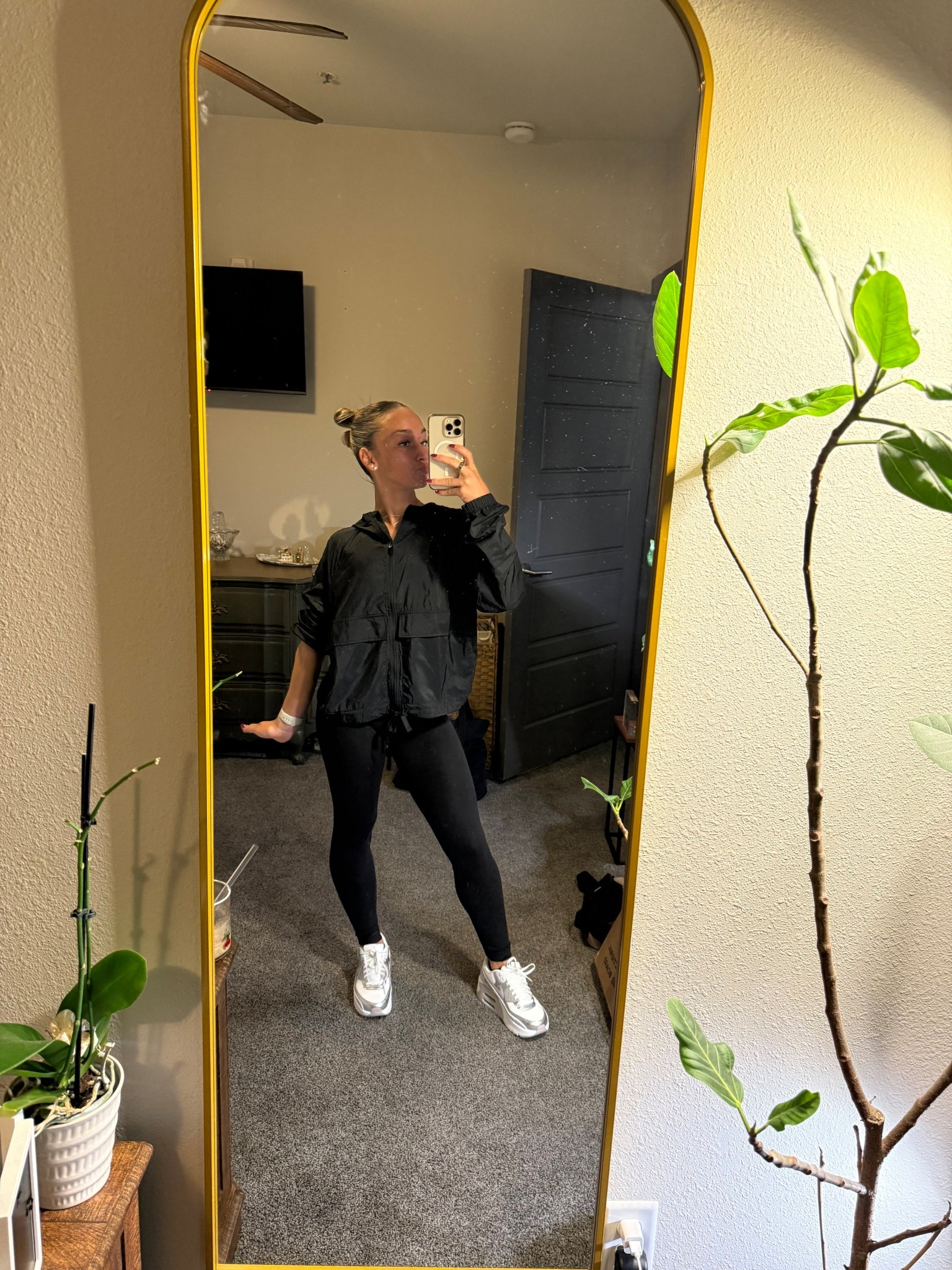 Daily OOTD🖤

#LTKActive #LTKootd #LTKdayinmylife