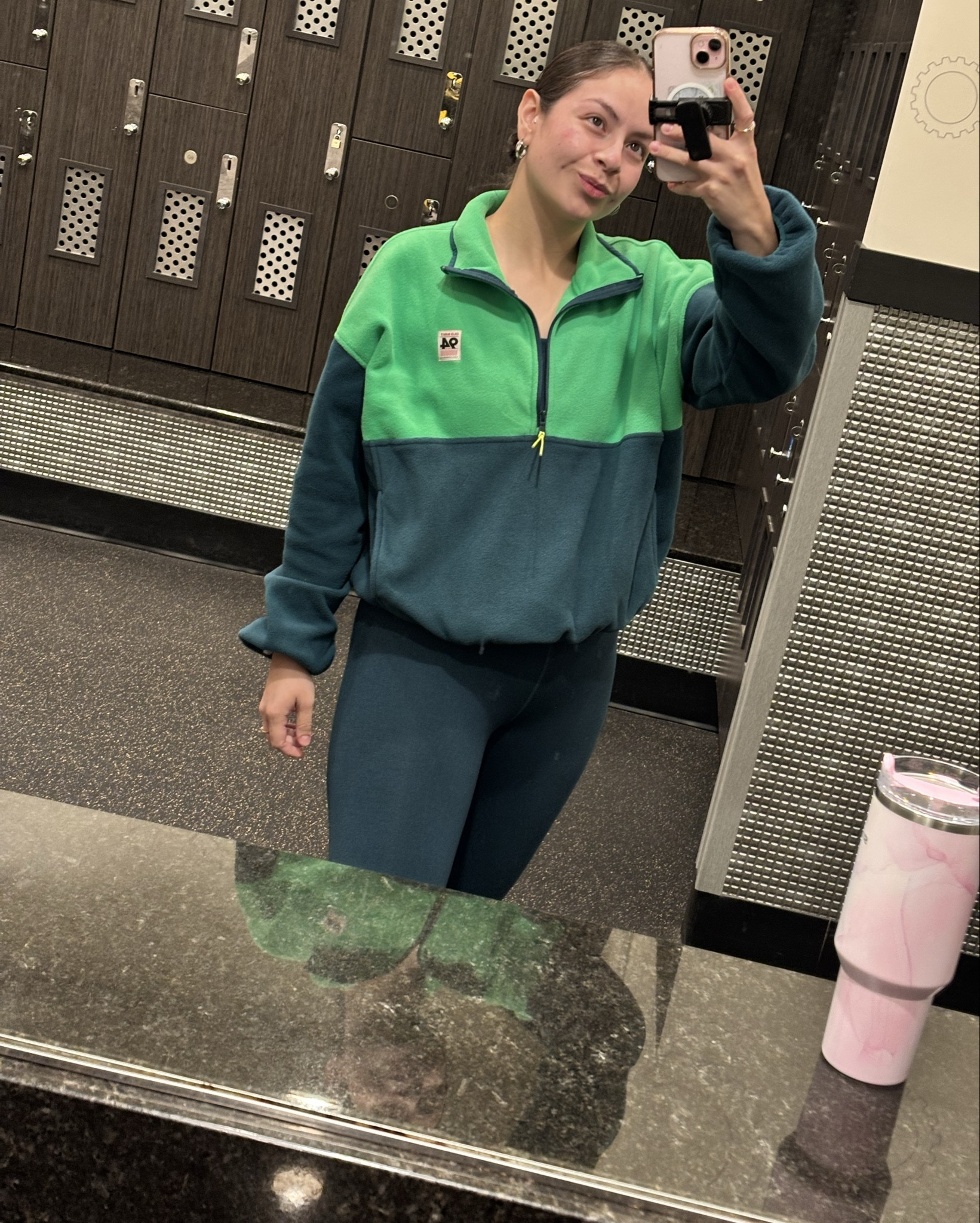 Gym OOTD 💚


#LTKfitnessgoals #LTKActive #LTKootd