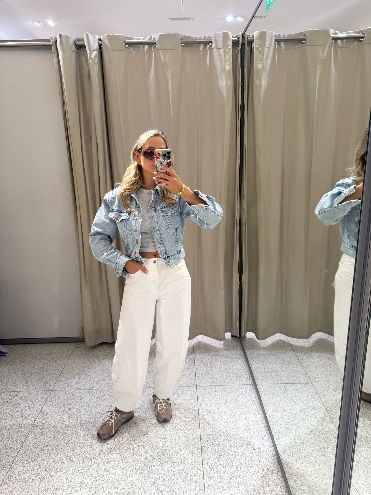 Today’s outfit of the day love these barrel leg jeans and I have worn this denim jacket so much! My new balance trainers are back in stock

#LTKuk #LTKspring
