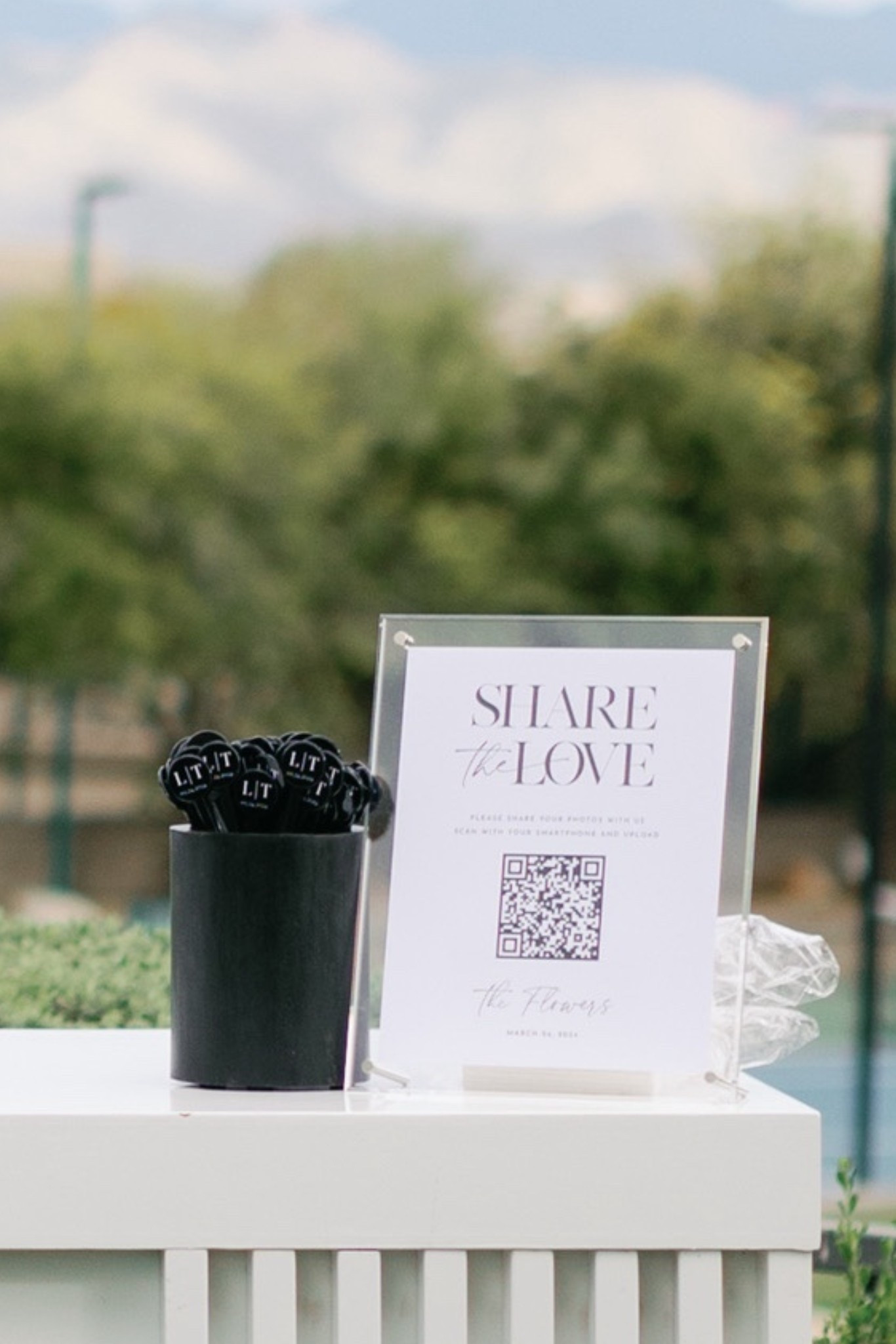 DIY drink stirrers 🖤

#LTKSaleAlert #LTKWedding #LTKParties