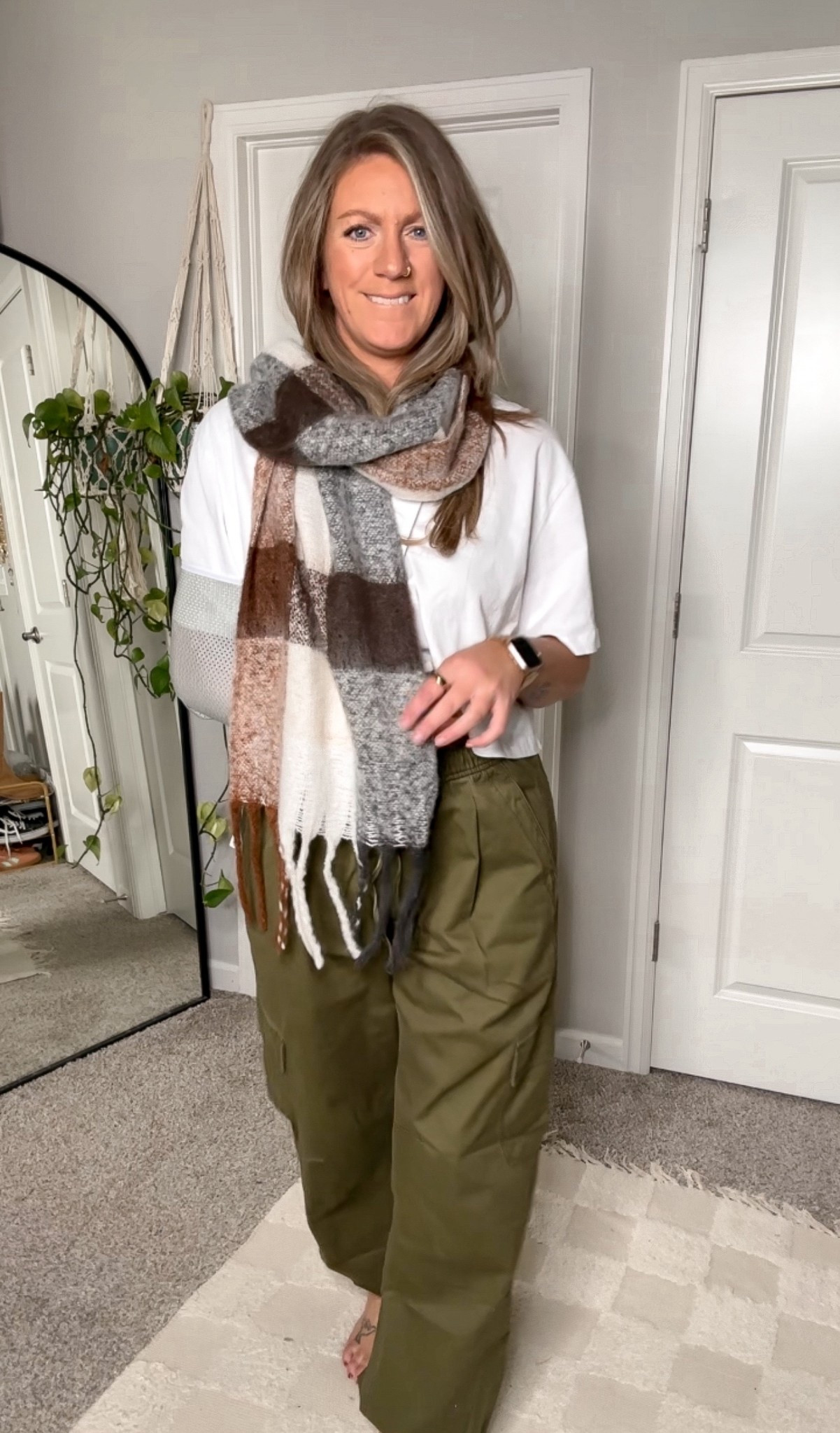 Medium tee, large tall pants 
🇨🇦 links too 

#LTKMidsize #LTKTall #LTKOver40