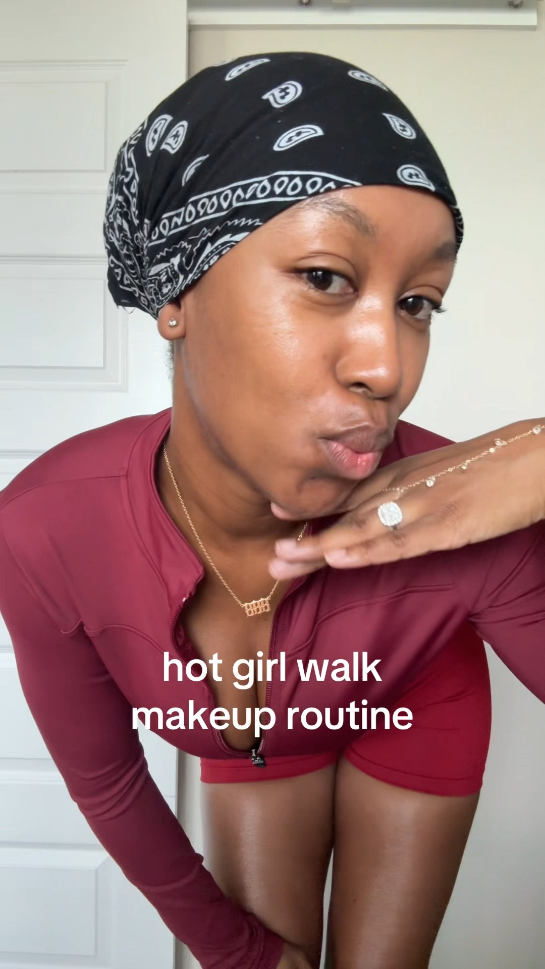 Workout makeup routine. Super simple face for livening up before a walk or workout: skin tint, blush, mascara & gloss!

#LTKBeauty #LTKStyleTip #LTKActive