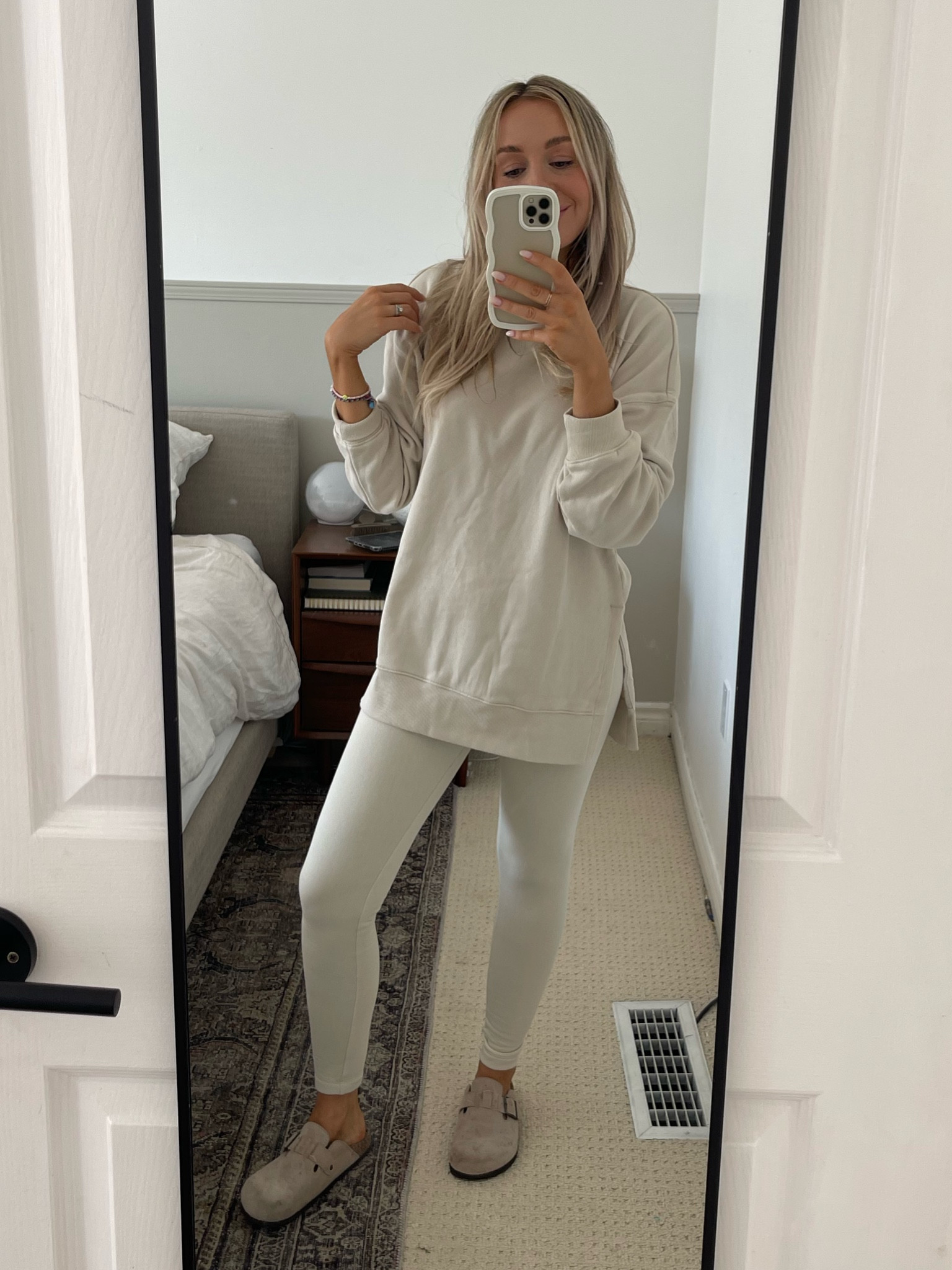 Old navy is having a 40% off everything sale! Here are some of my favourite sale picks! All amazing styles that will transition to fall! #oldnavypartner #oldnavystyle

#LTKBacktoSchool #LTKSale #LTKSeasonal