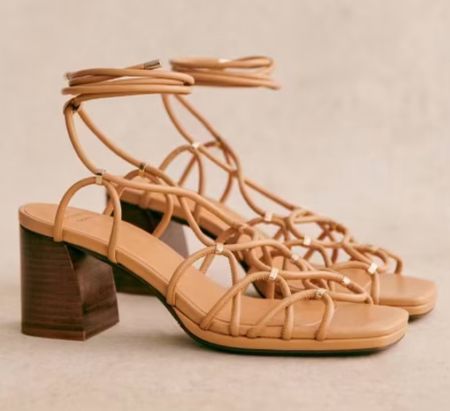 The most perfect summer shoe 🫶🏼

#LTKSeasonal #LTKWorkwear