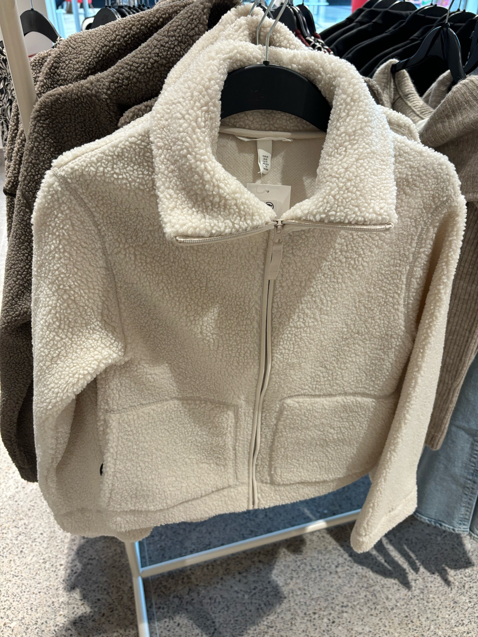 Perfect cozy jacket☁️💌⭐️✨

Teddy bear jacket | fleece jacket | autumn jacket 



#LTKSeasonal #LTKStyleTip #LTKFindsUnder50