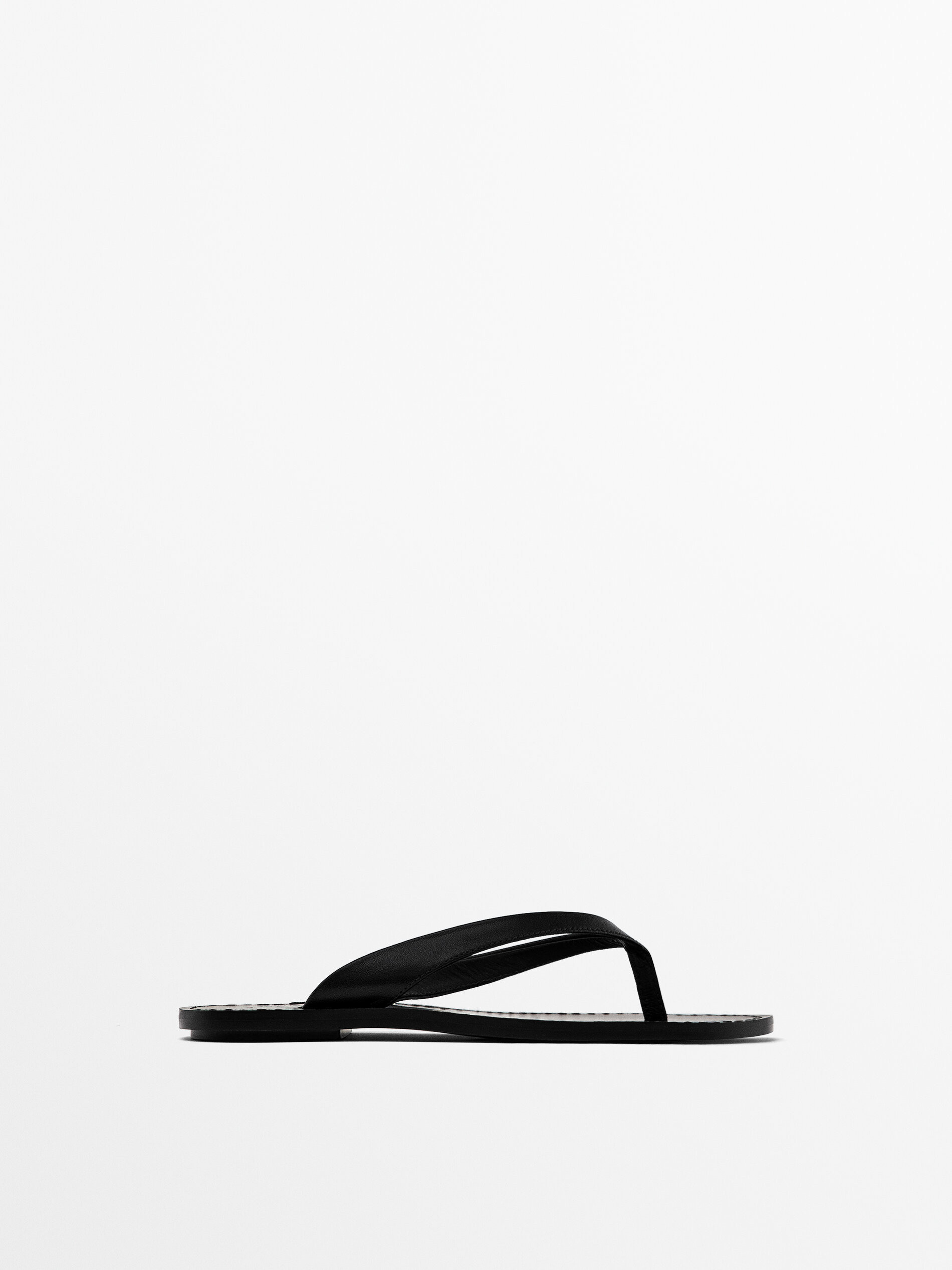 Flat leather sandals | Massimo Dutti UK