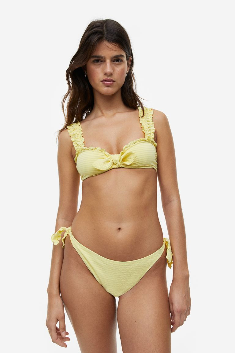 Padded bikini top | H&M (UK, MY, IN, SG, PH, TW, HK)