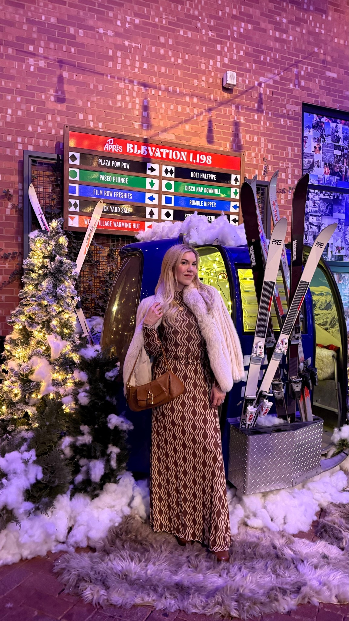 Finally a cute long sleeve maxi dress! 
Very stretchy runs TTS - wearing XS

#LTKSeasonal #LTKdayinmylife