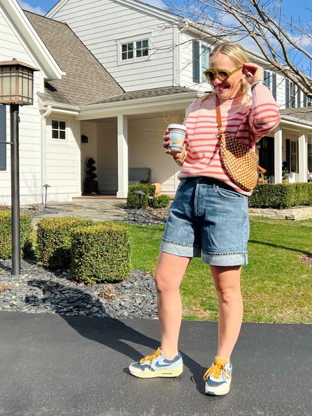 Agolde denim shorts are IT for Summer but are they worth it? All the details today on CLAIRELATELY.com

spring, summer outfit, Shopbop, Nordstrom, stripe sweater, sneakers, Clare v bag, cuff bracelet stack, hoop earrings, J.Crew

#LTKfindsunder100 #LTKSeasonal #LTKstyletip