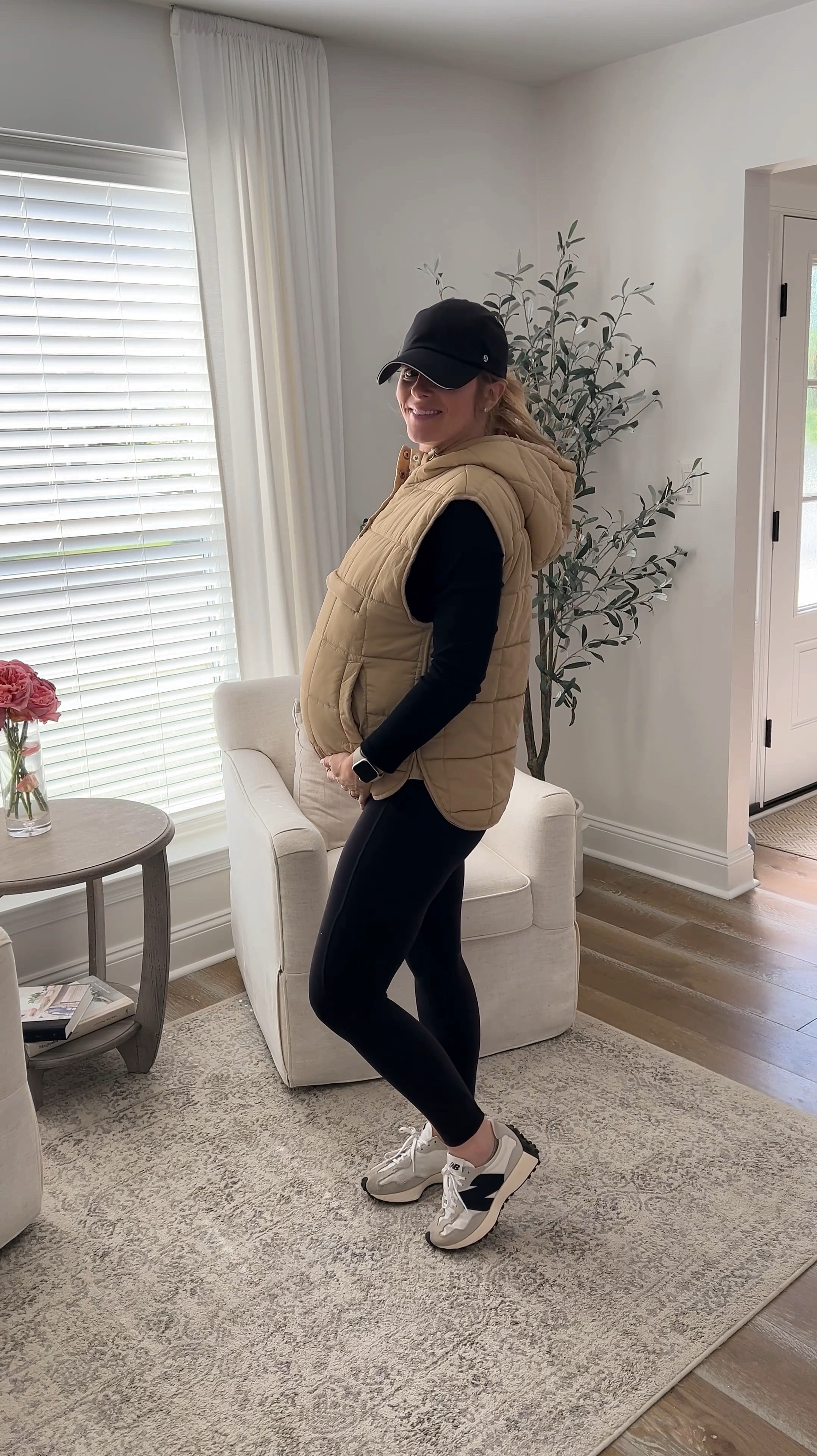 Bump friendly, non-maternity workout clothes. All TTS!

#LTKActive #LTKBump #LTKSeasonal