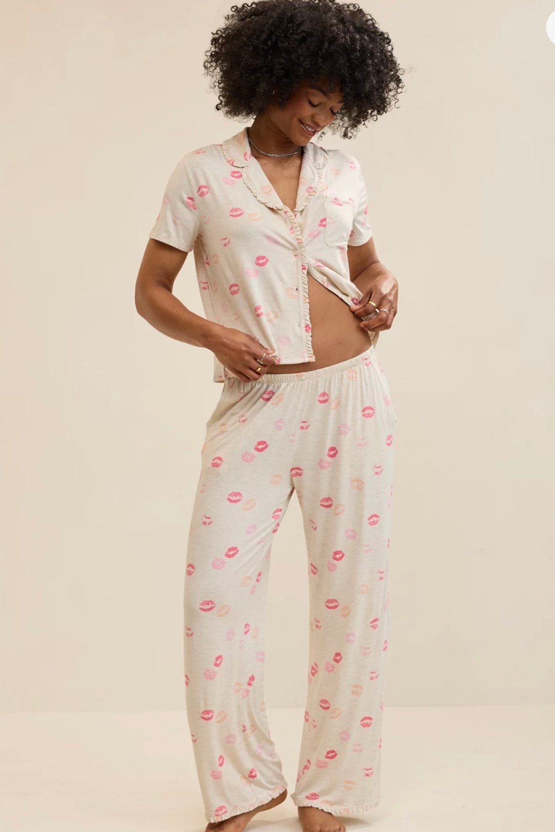 valentines outfit women

#LTKmorningroutine #LTKootd #LTKValentine