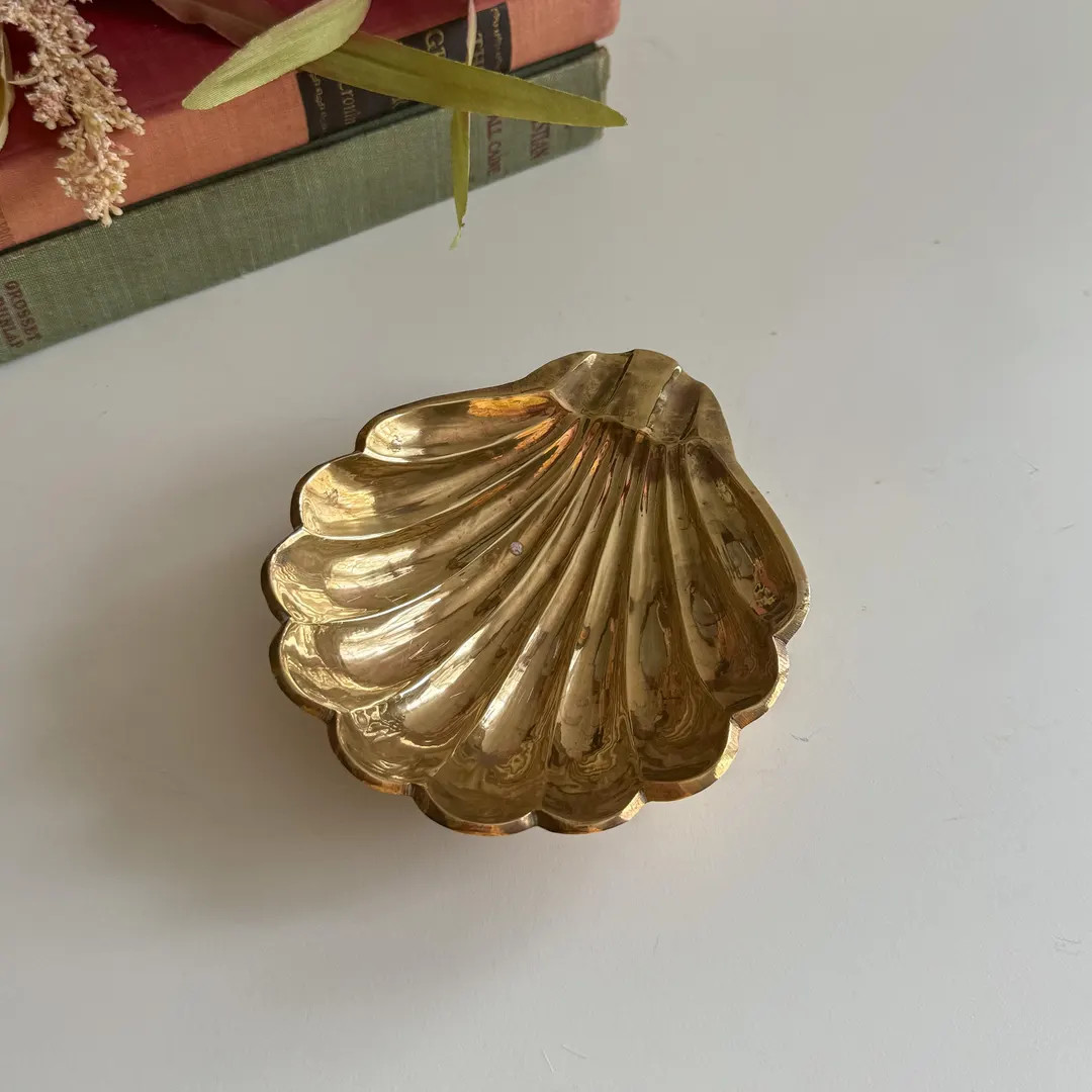 Vintage Solid Brass Shell Dish, Mid Century Clam Shell Footed Brass Ring Trinket Dish, 1960's Sca... | Etsy (US)