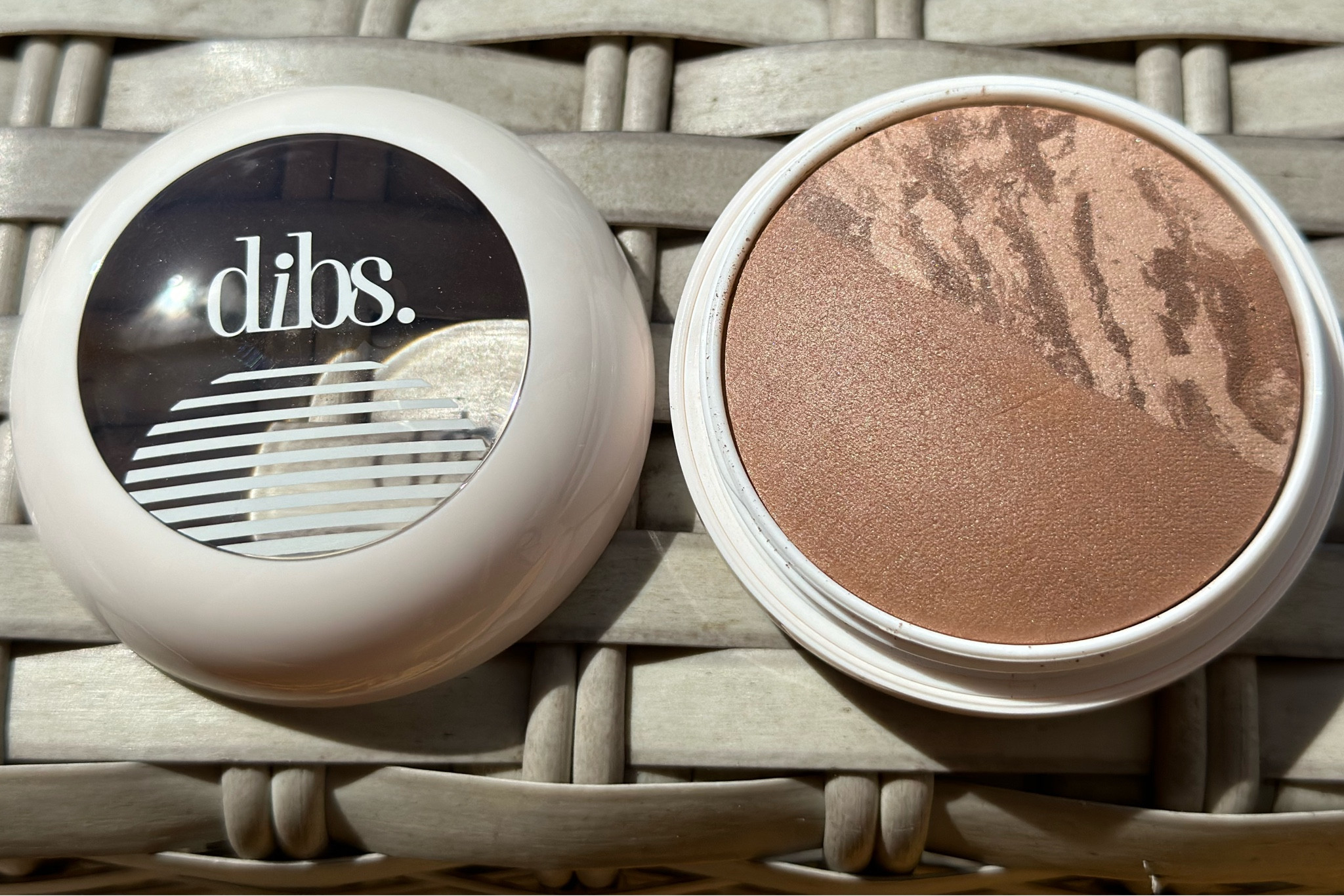 Dibs 20% off today !! This is the duet baked bronzer in color caramel cappuccino! More colors available 🤍

Use Code LTK at checkout ! 

#LTKFallSale #LTKBeauty #LTKSaleAlert