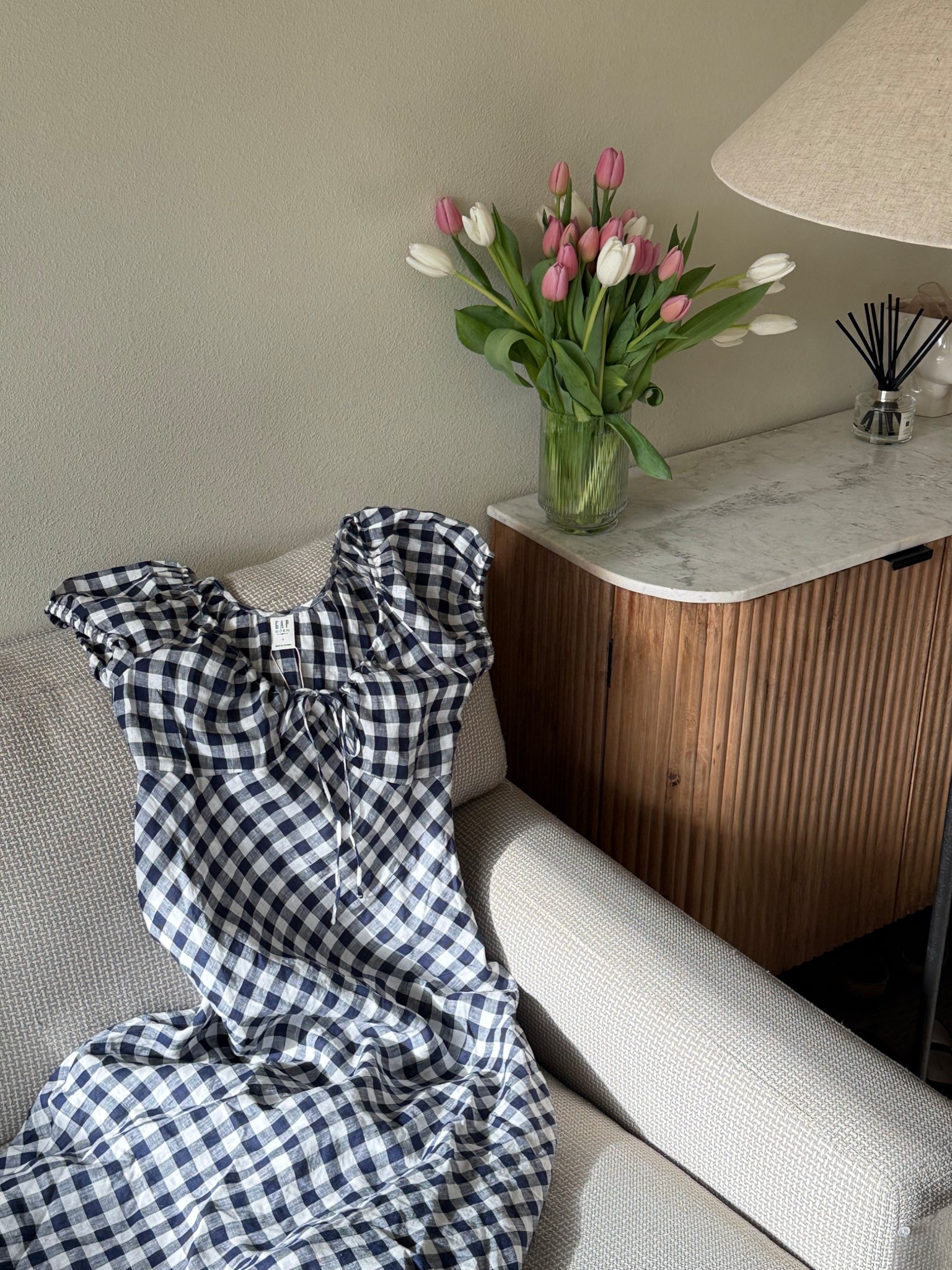 Doen x Gap Gingham Dress 🌷🧺
#gingham #doen #gap #linen #dress