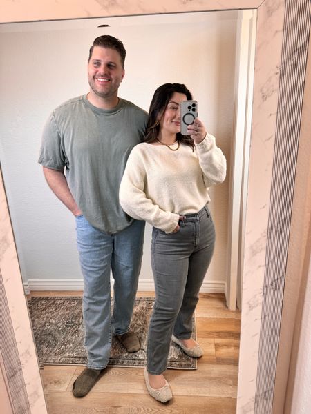 Abercrombie his and hers fashion

Her sweater: xxs/xs white
Her jeans (5’0”): 28 short grey (run true to size- pre-pregnancy wore 27 short) 

His tshirt: XL (go with true size for a naturally oversized look)
Jeans: 34/32 run true to size

#abercrombiepartner 

#LTKsalealert #LTKmens #LTKfindsunder50