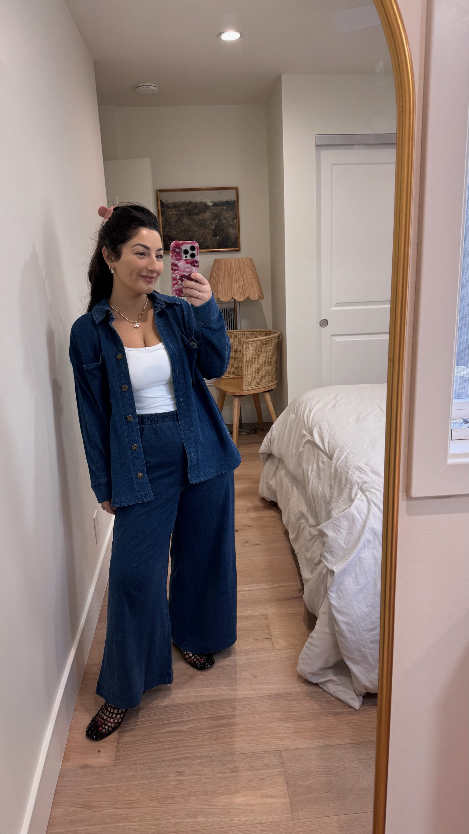 OOTD! Matching set that feels like sweats but looks like denim! 

Top size xs 
Pants size small

5’0” 140lbs 
Petite friendly

#LTKootd #LTKPetite #LTKgrwm