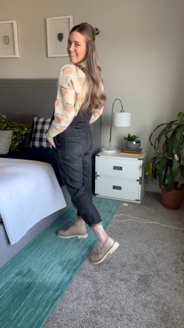 Anthro or Savers? No one will ever know! 🍑

Sweater is thrifted but I’ve linked lookalikes! 