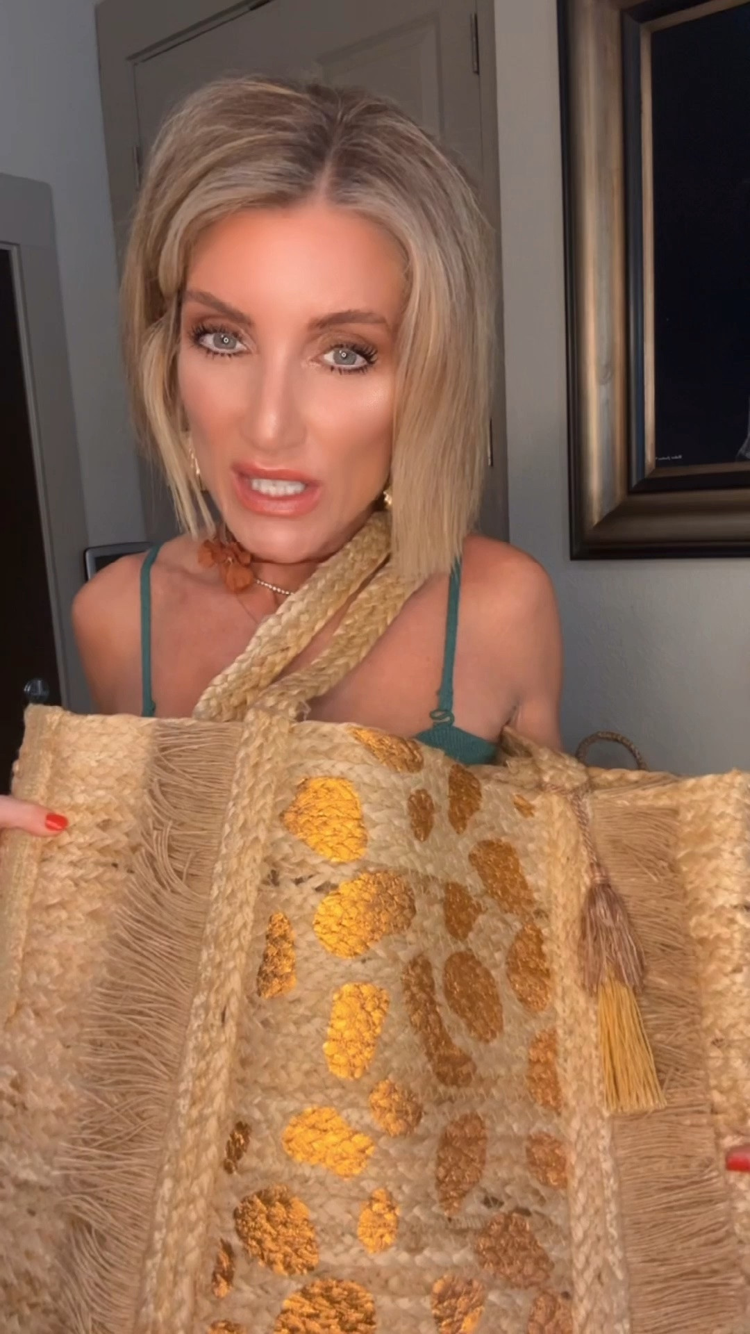 Metallic leopard print jute tote to add a splash of “wowza” by the beach or the pool! 🌟💎#ltkstyle #ltksale #monicaness #targetsale

#LTKSaleAlert #LTKSwim #LTKActive
