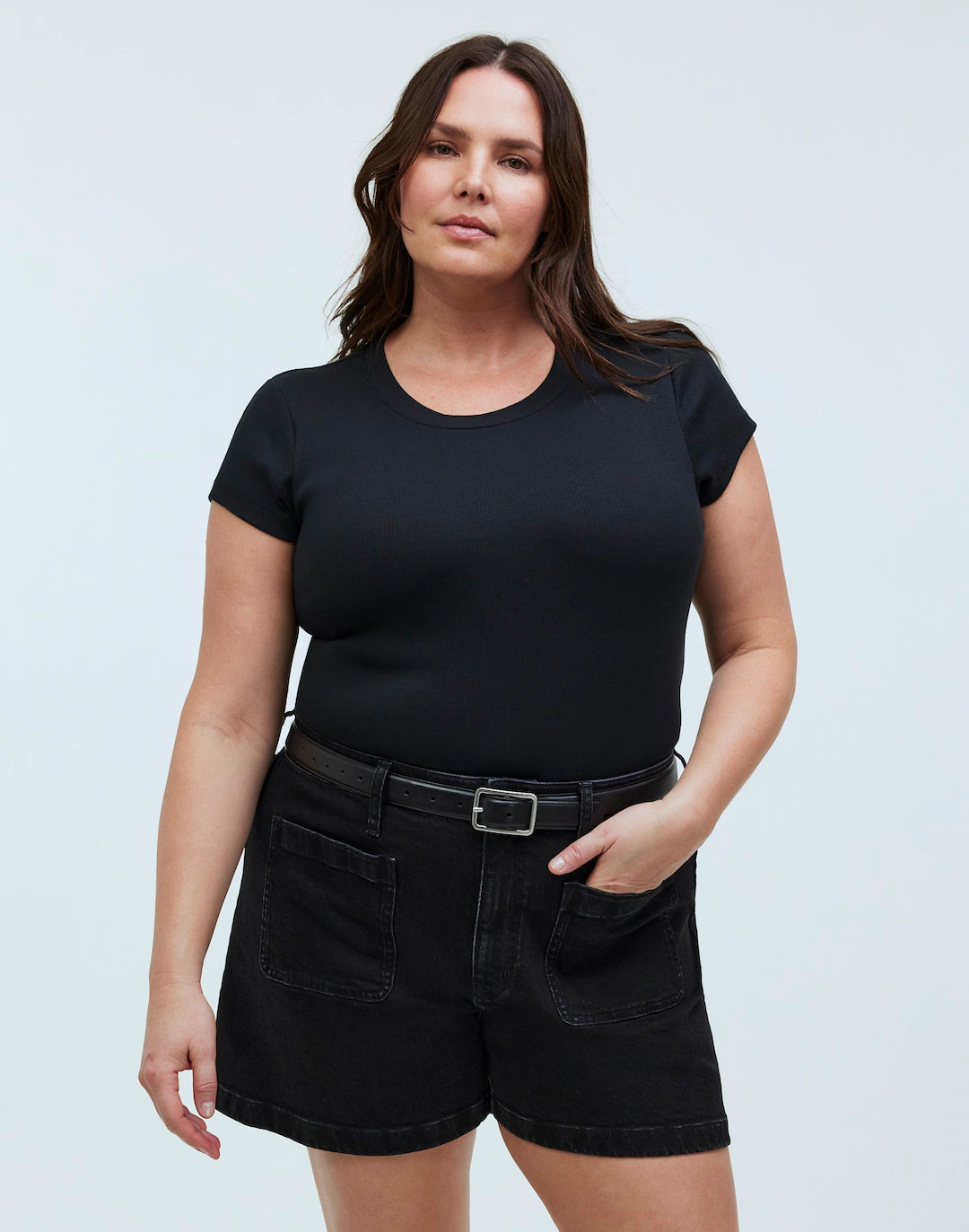 The Curvy Denim Emmett Short in Tile White: Patch Pocket Edition | Madewell