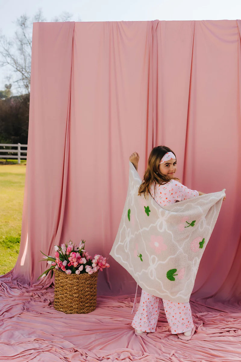 Bow Spring Icon Kid Blanket 30*40 | Staykation