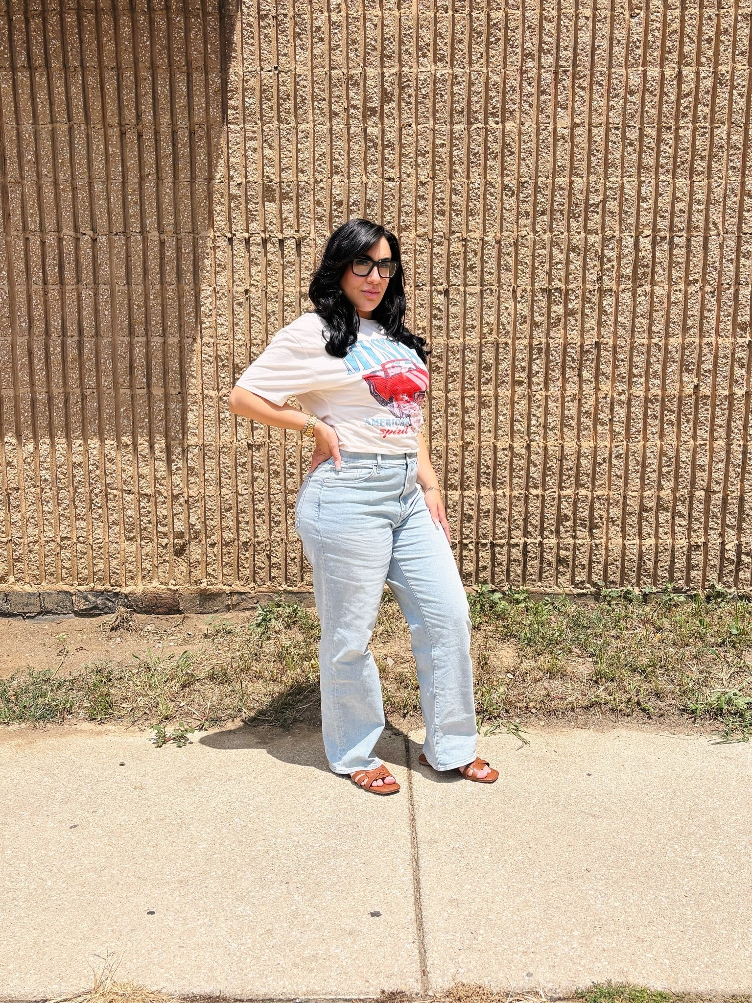 Back again with links to my new favorite curvy jeans. So sleek & chic with great stretch !! 

#goodjeans #classicstyleinspo #sundayootd #curvyjeans #expressdenim

#LTKootd #LTKmomlife #LTKMidsize