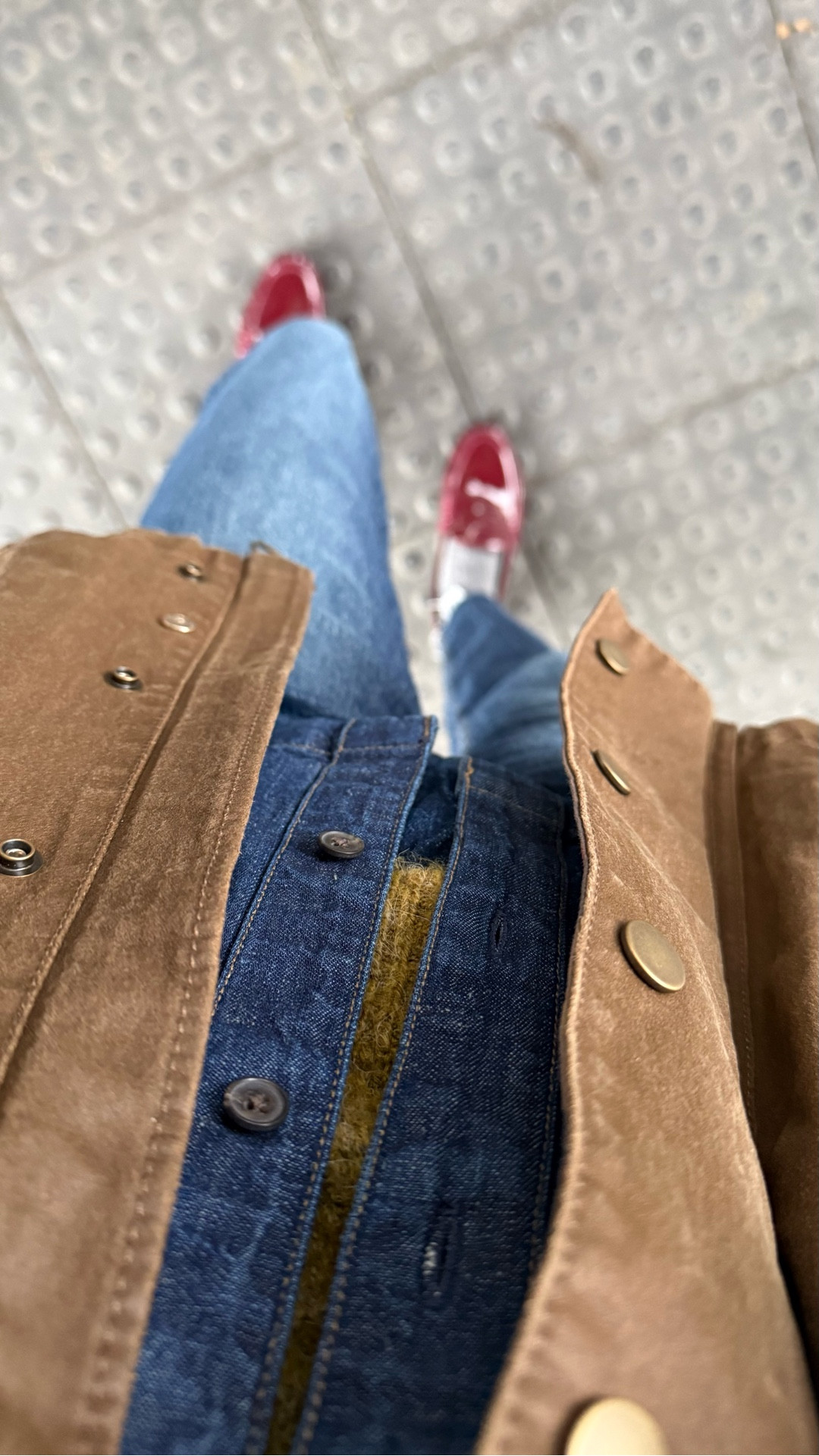 Layers in layers for fall days. I love wearing this crop denim shirt as a layer and on its own. It’s a great travel buddy. Created 3 different outfits with it while in Japan. 

#LTKWorkwear #LTKTravel #LTKSaleAlert