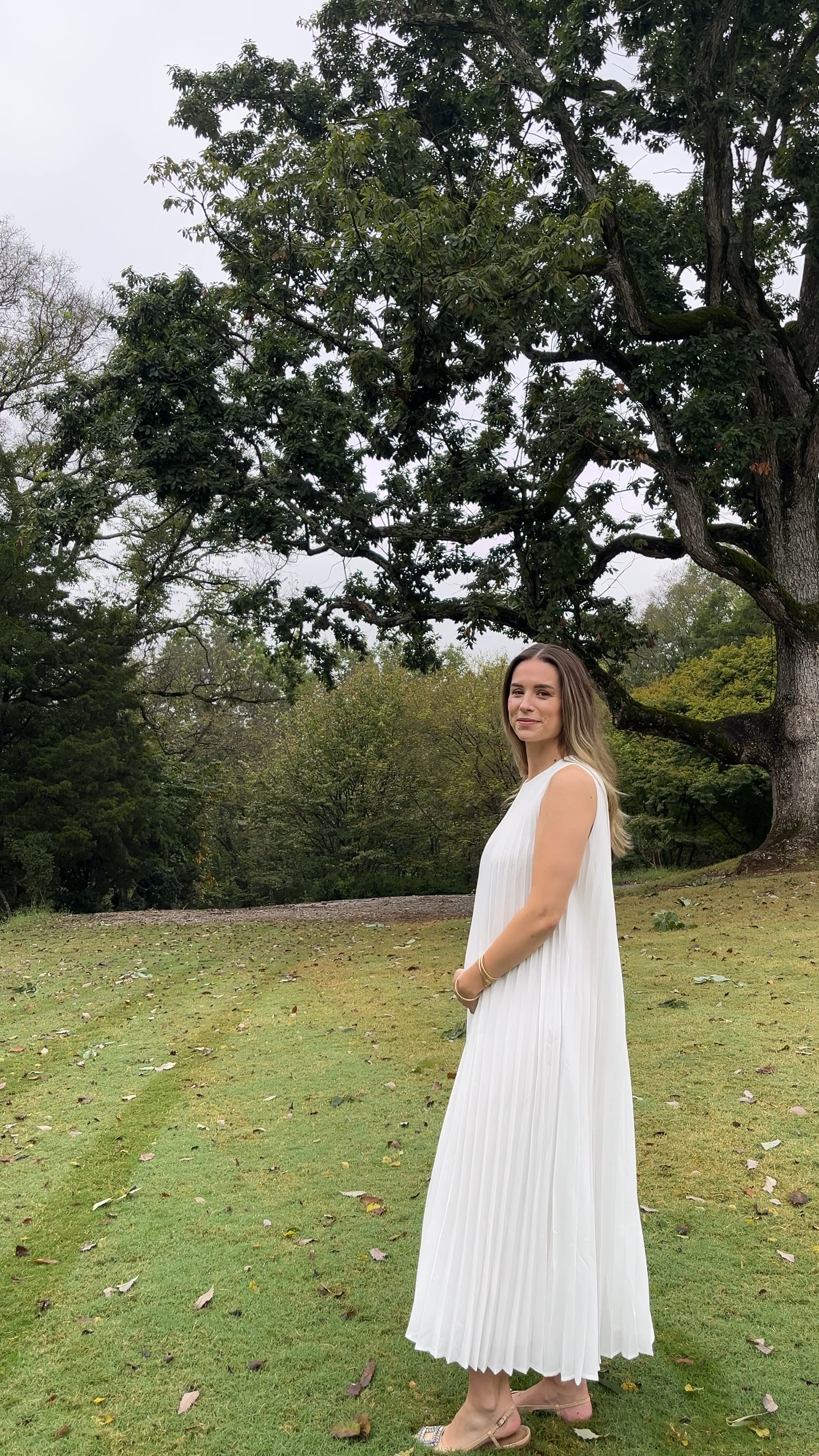 Family photos when 7 months pregnant calls for a loose and flowy dress. 

#LTKFindsUnder100 #LTKBump #LTKFamily