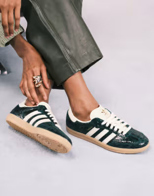 adidas Originals Samba OG trainers in dark green and cream snake print | ASOS | ASOS (Global)
