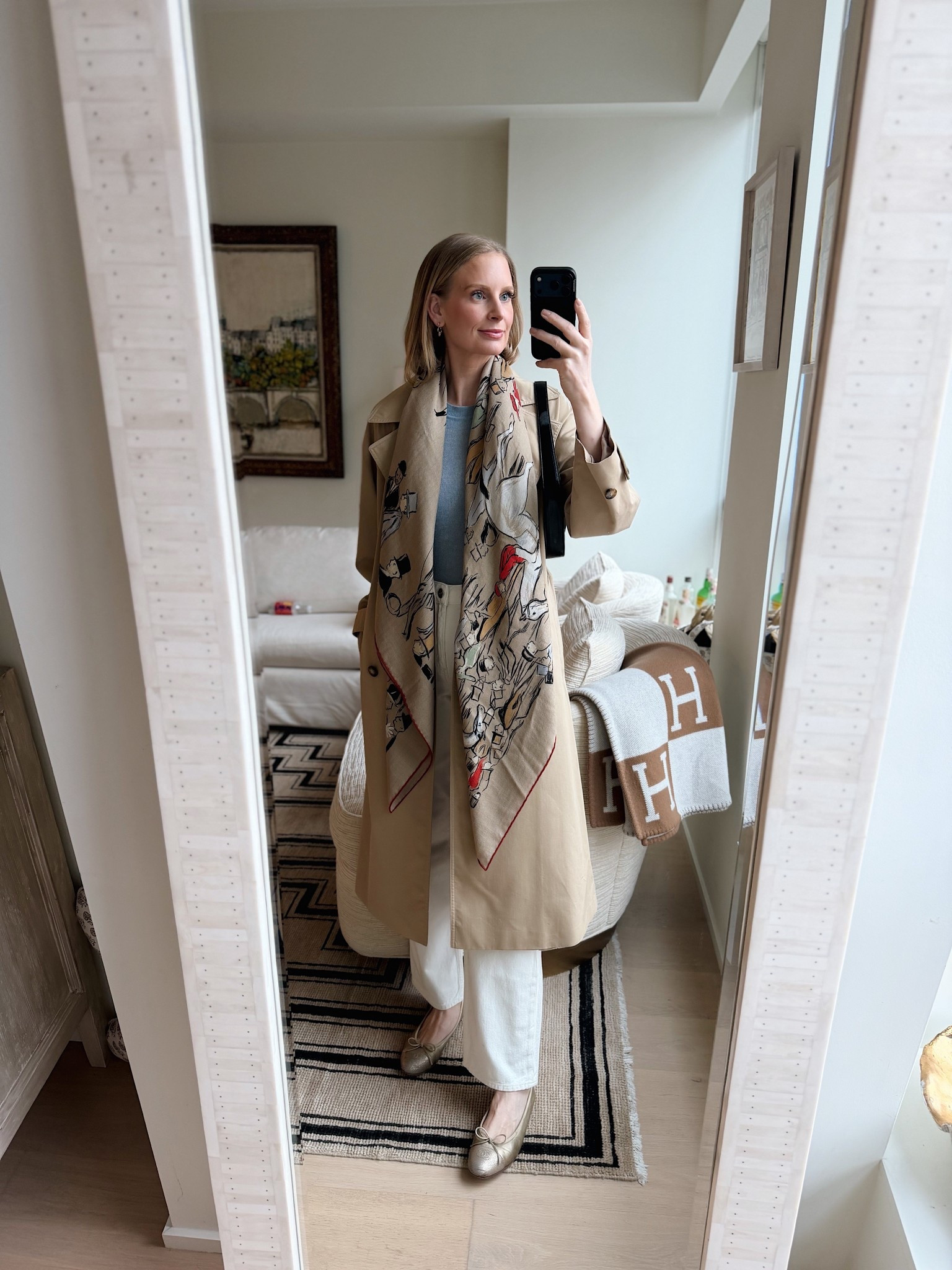 Today’s look for brunch! My scarf is Hermes and flats are Chanel. 

#LTKootd