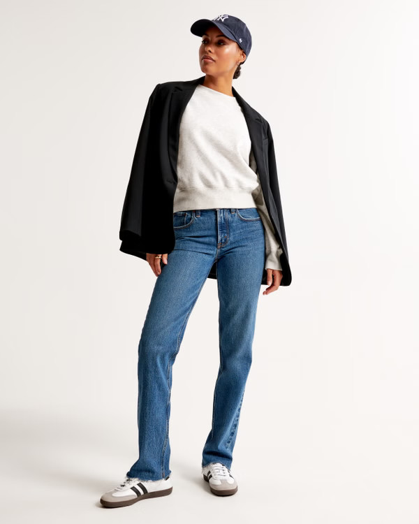 Curve Love Ultra High Rise 90s Straight Jean | Abercrombie & Fitch (US)