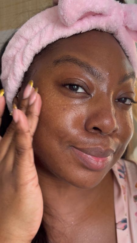 For my Dry & Combination Skin Girlies Read👇🏾💦[Save]

Follow @ericafmstyle for more Beauty, Fashion & Selfcare content! 💕

This routine is for my dry/combination skin girlies!! All products are packed with hydrating properties and the finishing moisturiser I used has a hybrid formula where it creates a non greasy, hydrating and semi-mattifying finish… making it perfect for the ever changing weather!!

…Also babe, have you noticed my growing collection of Dior skincare products? 👀☕️ if your testing out more luxury items I definitely recommend Dior Beauty… Did you know that they offer a VIP loyalty programme to reward loyal shoppers? I’ve been gifted, nail kits, cleansers, makeup brush sets and much more… as I keep growing as a brand/creator, I’m really enjoying my exploration into a well deserved Black girl luxury era… I’ll spill the VIP tea soon! 😍💕

What I used:
- on/off cleanser @diorbeautylovers (gift)
- pro-collagen marine moisture essence @elemis_uki 
- Prestige advanced serum Dior ***
I’ve found samples available of this product under £50 (link in bio)but the full bottle is a pretty penny 🫠🫠
- hydrating roll eye cream @innisfreeeurope 
- Matte dew hydration+ sorbet emulsion Dior
- fresh reviver sorbet water mist Dior

Get The Look in bio 🔗

#hydratingskincare #combinationskincare #diorbeautylovers #skincareroutine @elemis @innisfreeofficial #blackgirlluxury #dryskincareroutine

#LTKeurope #LTKbeauty #LTKGiftGuide