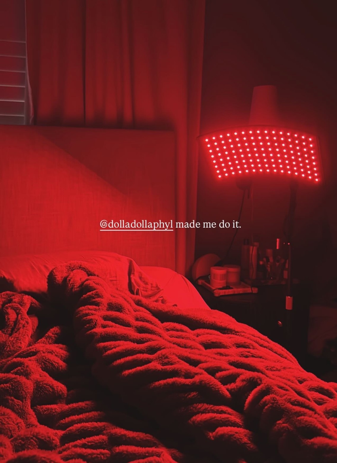 Red light every day. The arm adjusts, great for chronic pain and overall wellness. 

#newyearsresolutions #redlighttherapy #shopamazon 

#LTKFindsUnder50 #LTKActive #LTKOver40
