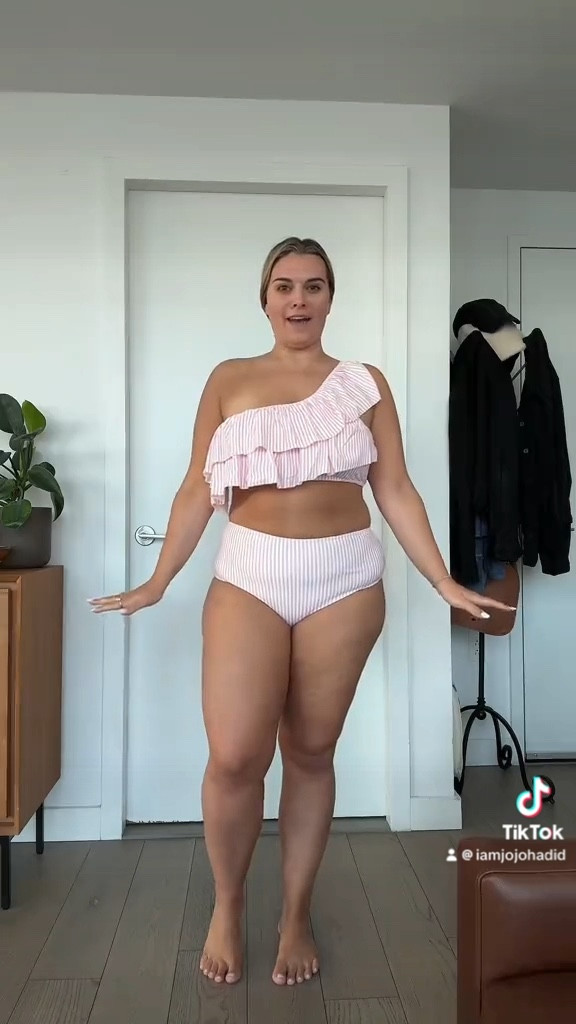 Amazon curvy girl bikini try on haul on a size 16❤️



#LTKPlusSize #LTKFindsUnder50 #LTKSwim