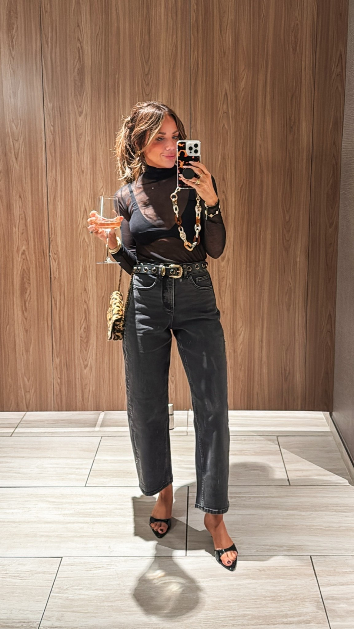 Easy fall date night outfit! In xs/24

#LTKootd #LTKgrwm #LTKdayinmylife
