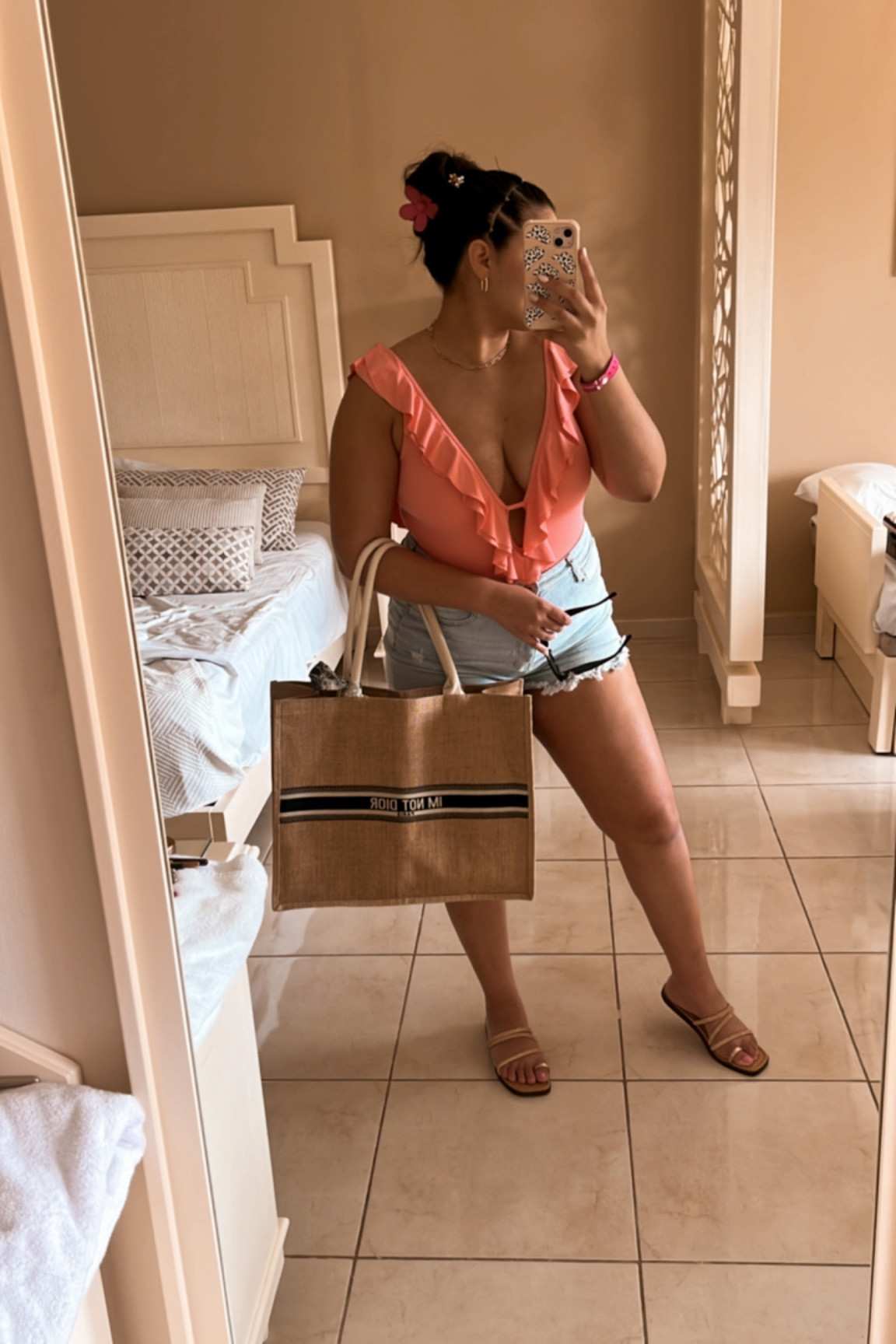 Vacation vibes all thanks to #Amazon

This bag was so great & fit everything I needed for the day!

#LTKstyletip #LTKtravel #LTKFind