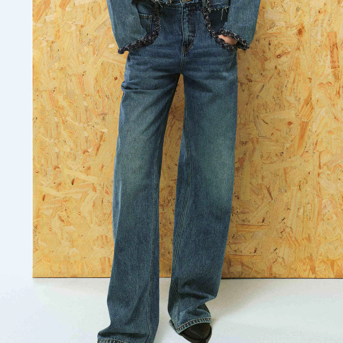 MO&Co. Women's Trim Detail Straight Jeans | MO&Co.