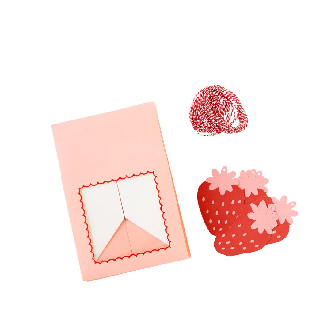 Strawberries Cookie Boxes | My Mind's Eye