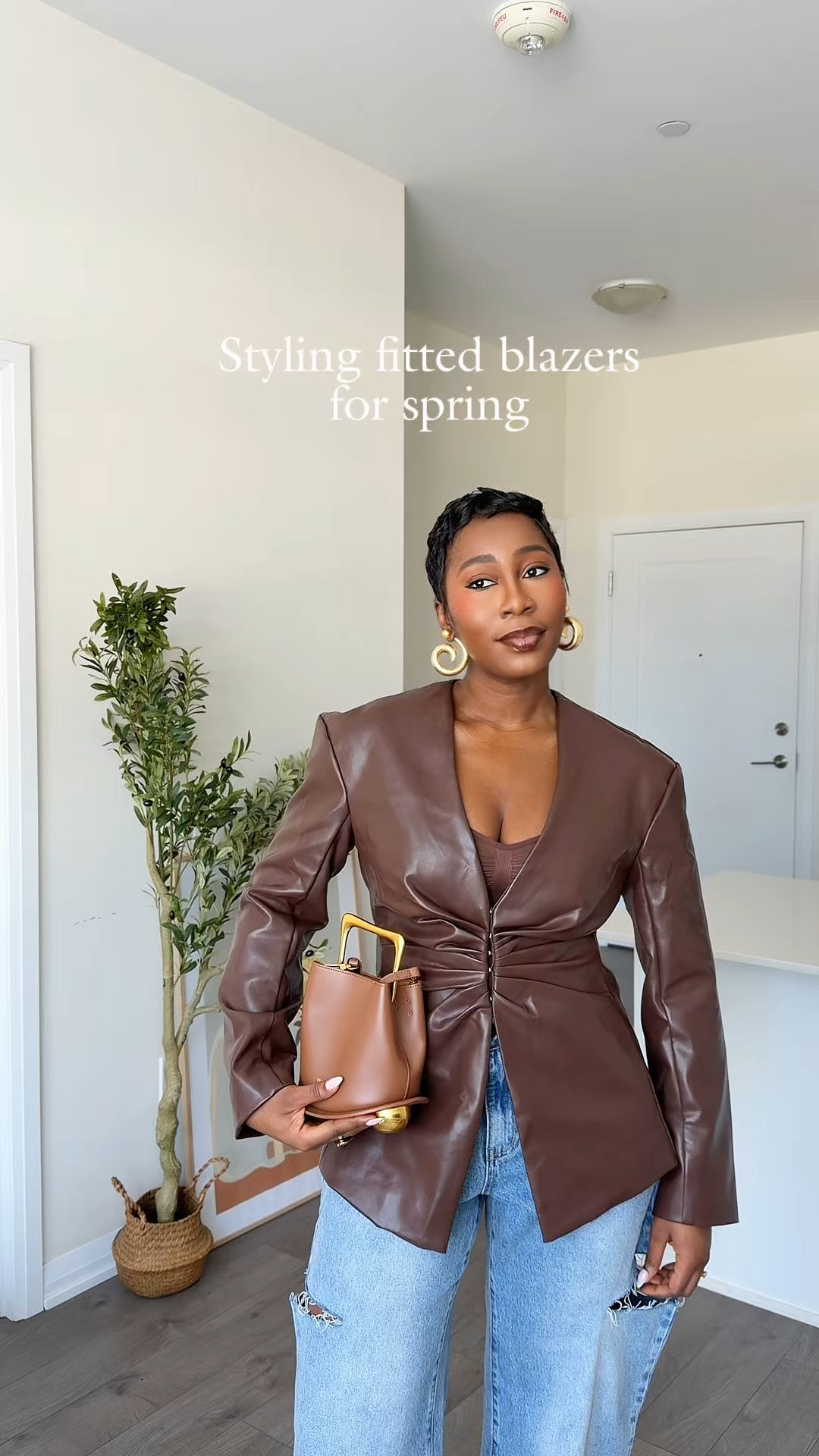 Cinched blazers are so IN and are not going anywhere any time soon! 
Don’t break the bank. These cuties are from prettylittlething & fit toooo good. 
Here’s how I’m styling them for Spring & Summer! What do you think? 

#FittedBlazer #CinchedBlazer #HowToStyle #SummerStyle #SpringStyle #SpringOOTD #barrelpants #denim 

#LTKWorkwear #LTKgrwm #LTKSpringSale