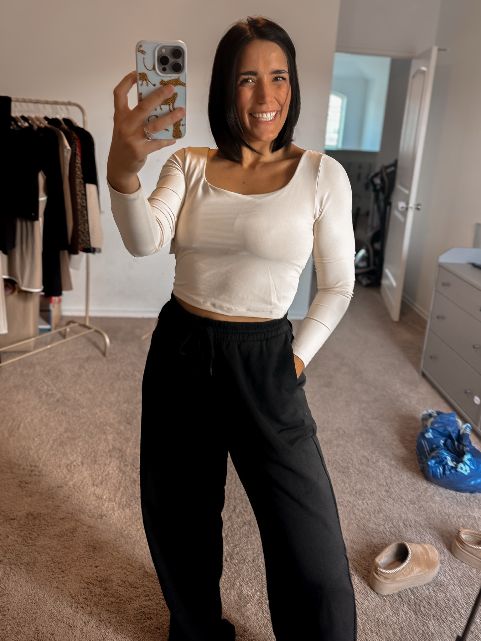 COZY COMBO for lounging or errands  🤍🫶🏽

#LTKActive #LTKFindsUnder50 #LTKMidsize