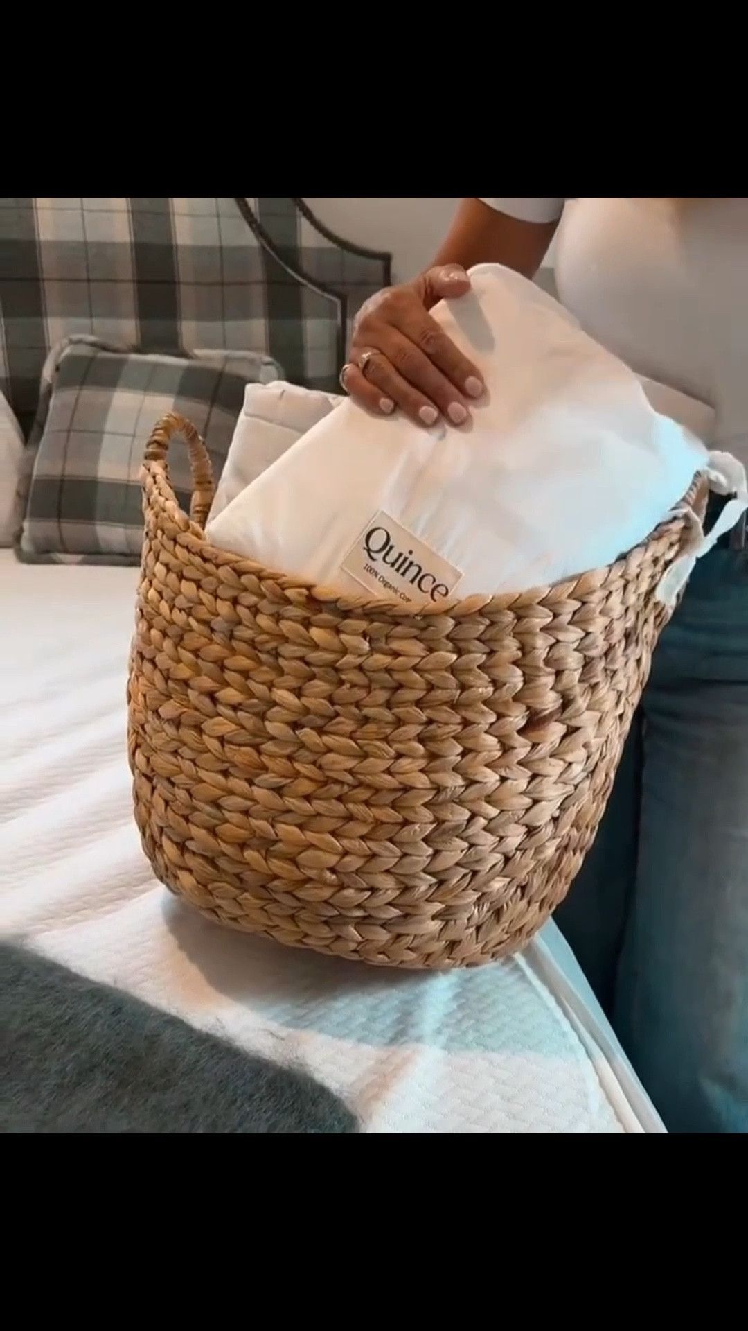 Upgrade your bedding this winter with luxurious sheets for less. m

#LTKHome