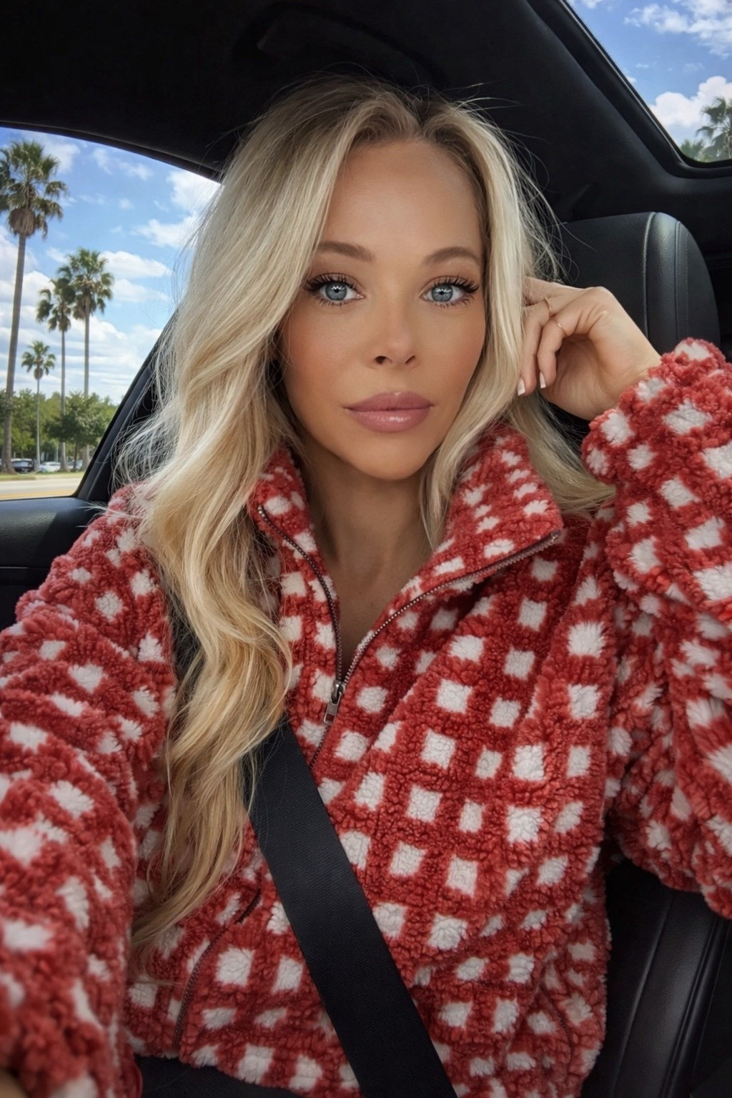 My favorite cozy jackets right now!✨🩷❄️

#LTKmomlife #LTKgrwm #LTKmorningroutine