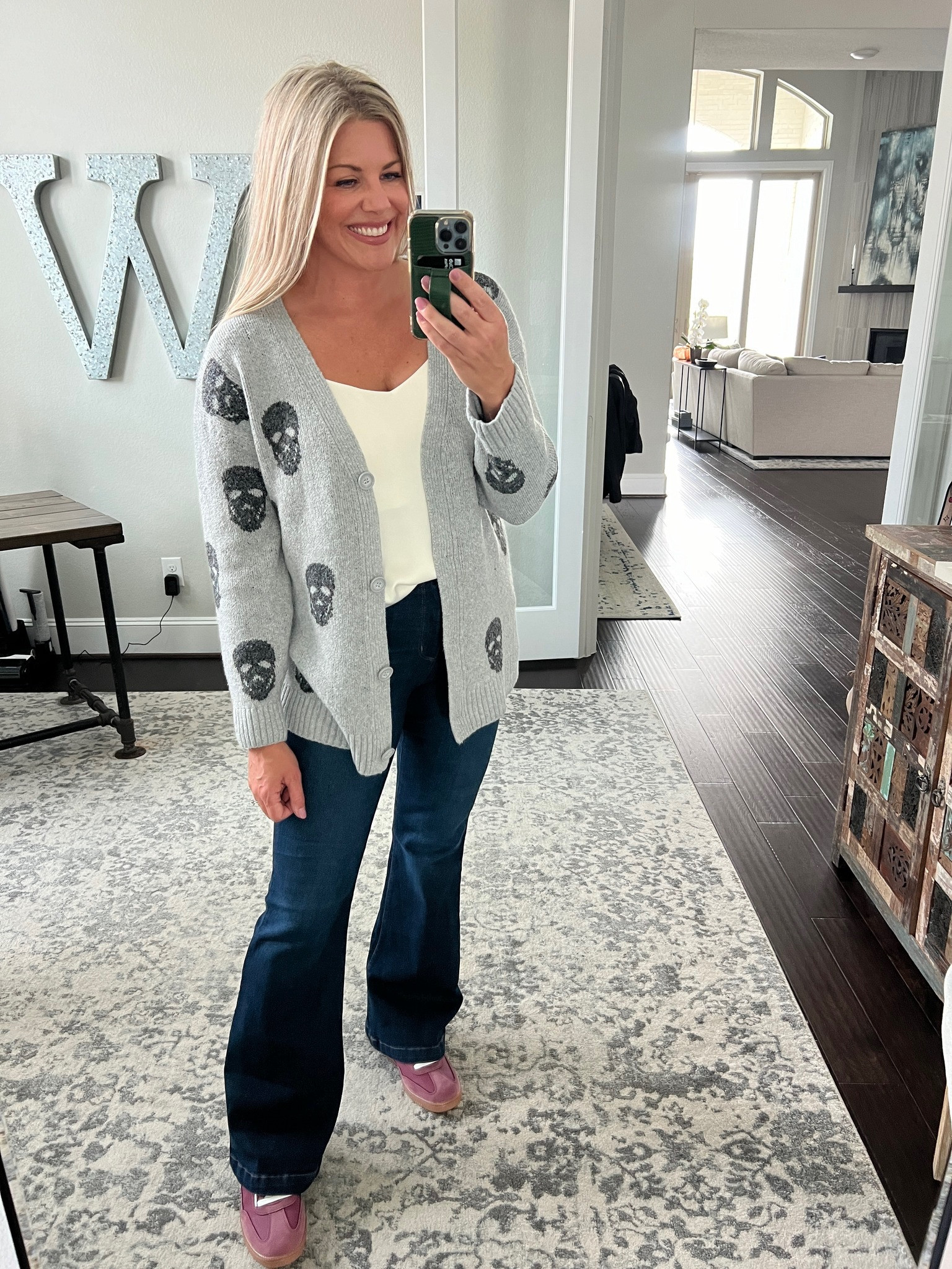 Halloween inspired outfit 

Fall  fall fashion  fall outfit  Halloween  Walmart  Walmart fashion  Walmart cardigan  women’s fashion  FitMomming  

#LTKStyleTip #LTKHalloween #LTKSeasonal