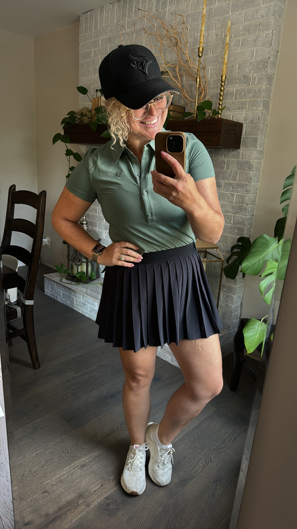 One last round of golf because it gets too cold for the season! 

Shirt, wearing a 6, could use a bit more room in the chest, but the sports bra I’m wearing with it helps A LOT! Linked the bra as well, wearing an 8 because I’m a D chest size. 

Skort (this is a skirt and short set) I’m wearing an 8. Pockets on both sides of the shorts! 

Shoes are my favorite that I wore all around Disney World for 10 days. They’re the most comfortable things I’ve ever put on my feet. Fit true to size. 

Hat is my favorite and I wear all the time. Has a VELCRO strap in the back and room for a pony tail.

Such a comfortable set for both 9 or 18 holes! ⛳️ 

#momswhogolf #golffit #momfit #autumnfit #fallfif 

#LTKfitness #LTKcurves #LTKcanada