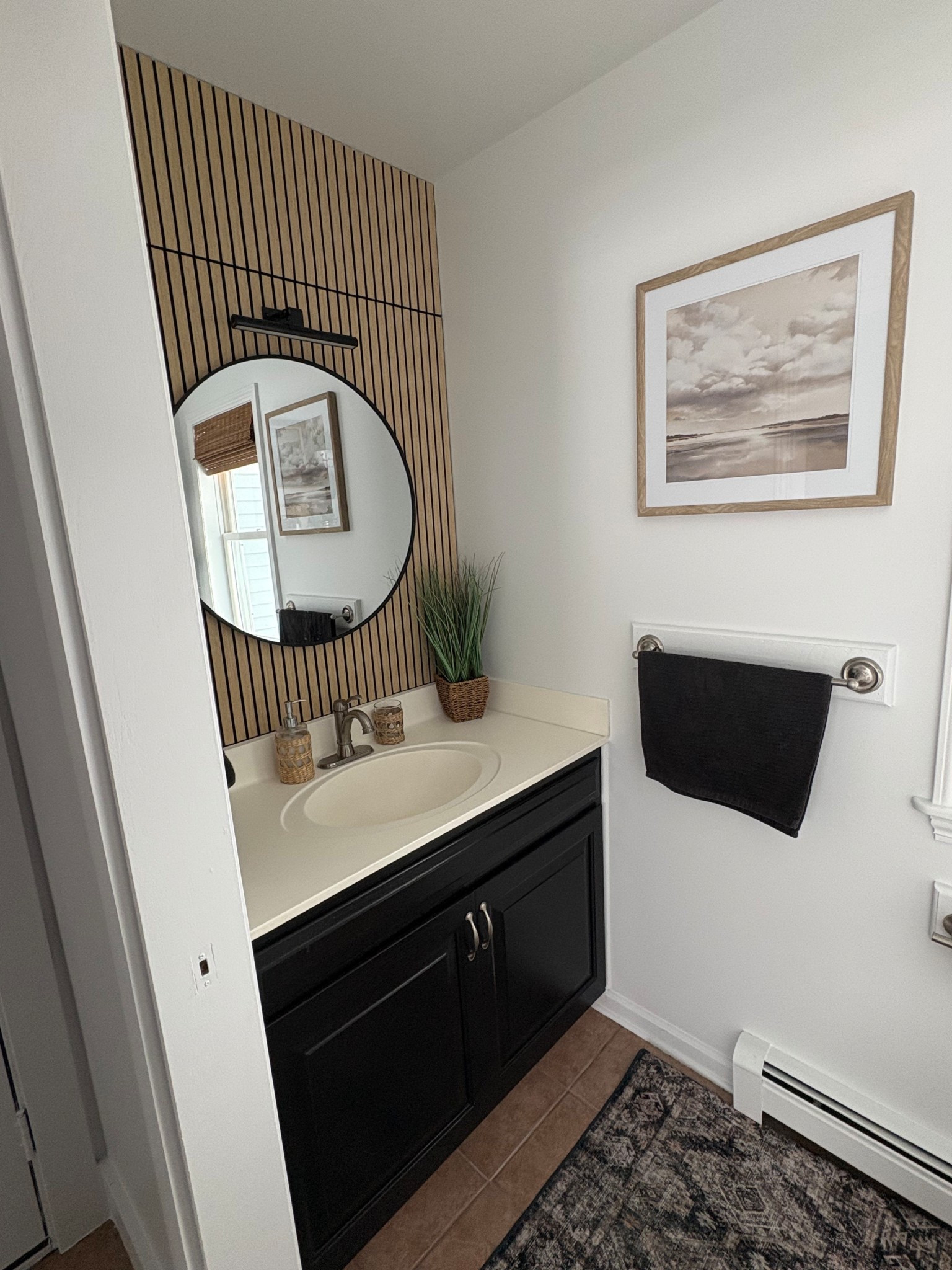 Weekend refresh, new: paint, slat wall, mirror, lighting and shade. Fresh & Clean

#LTKdayinmylife #LTKHome #LTKOver40